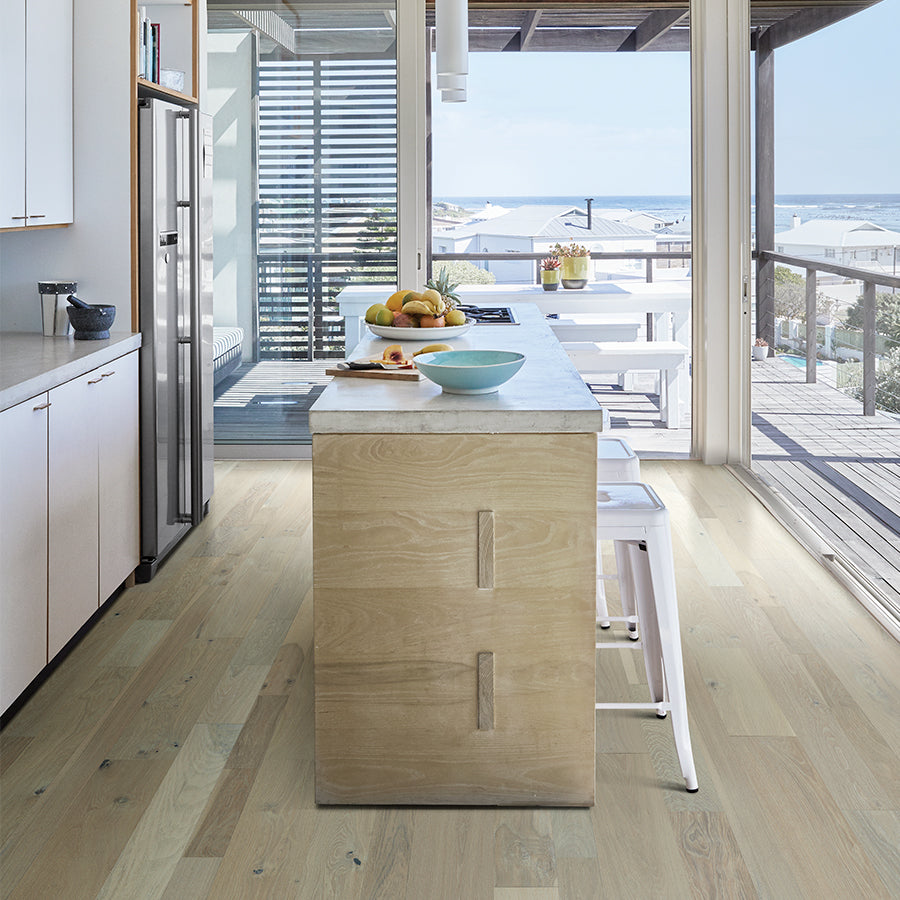 Monterey Villa Roomscene