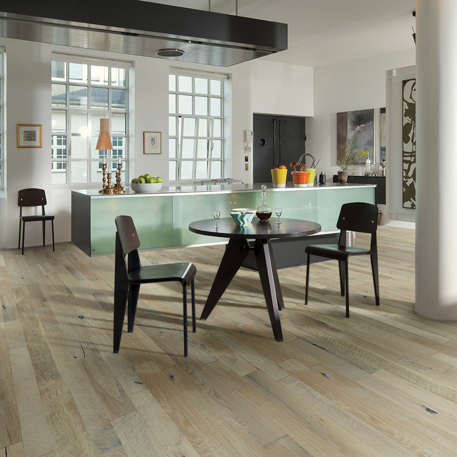 Organic Solid Sorrel Oak Room
