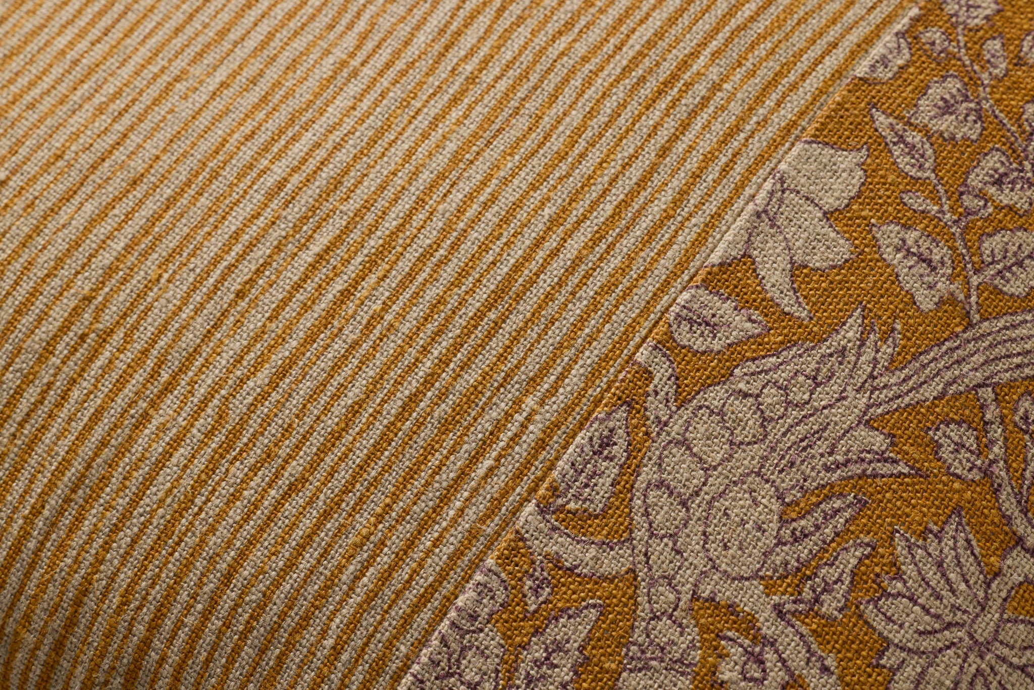 PLL0199 MUSTARD
