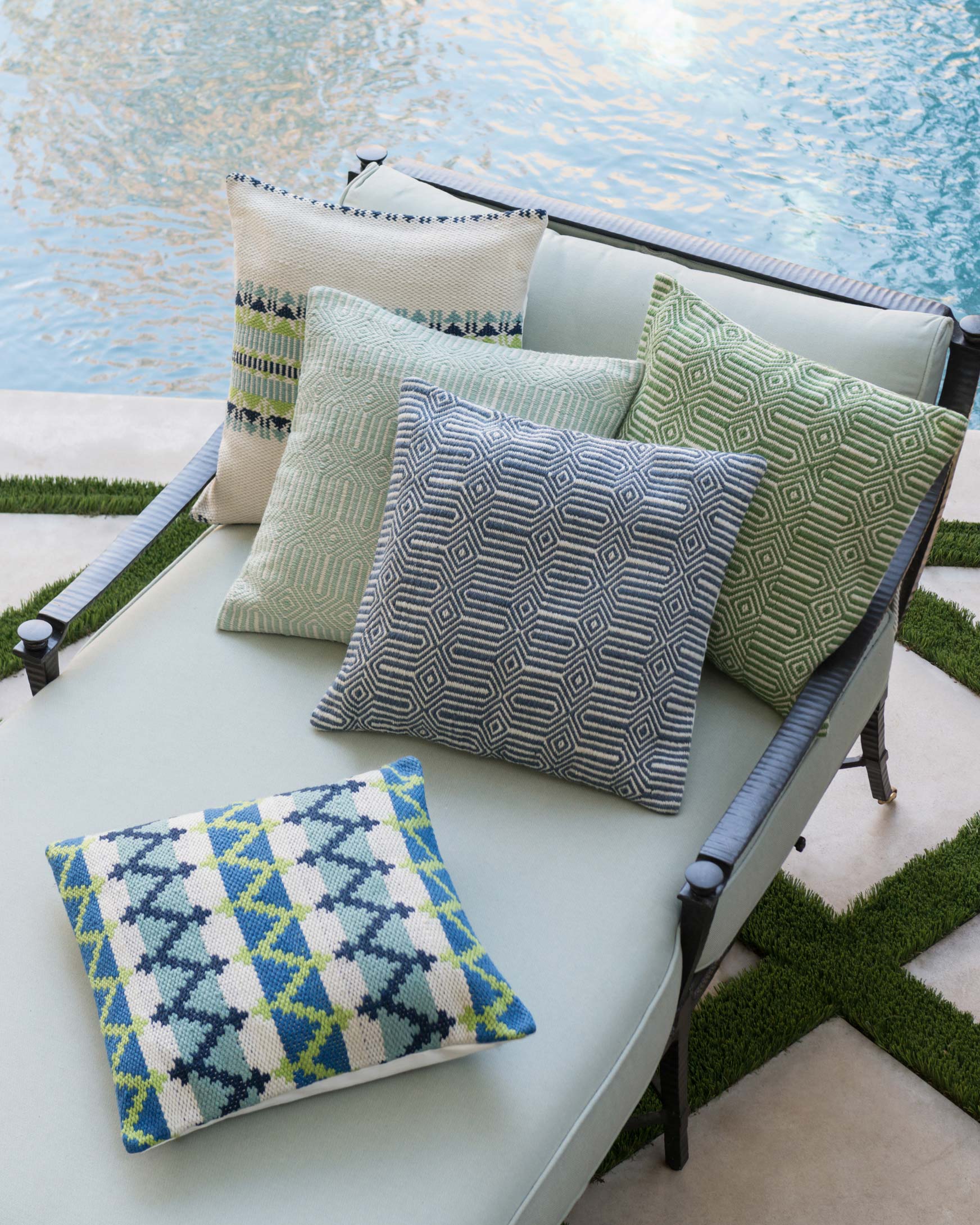 P0339 IN/OUT AQUA / IVORY