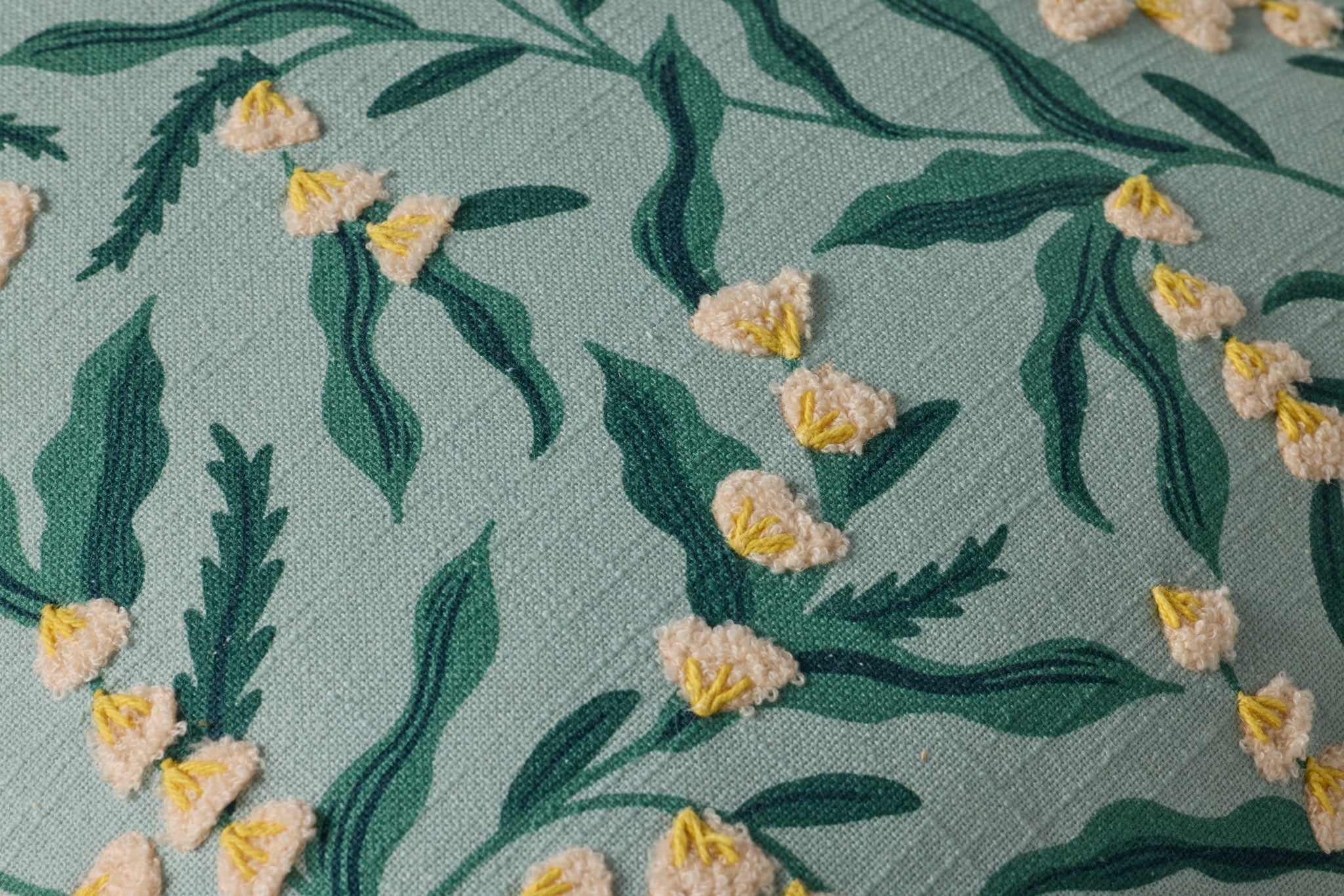 PRP0076 LILY OF THE VALLEY LT. GREEN / MULTI