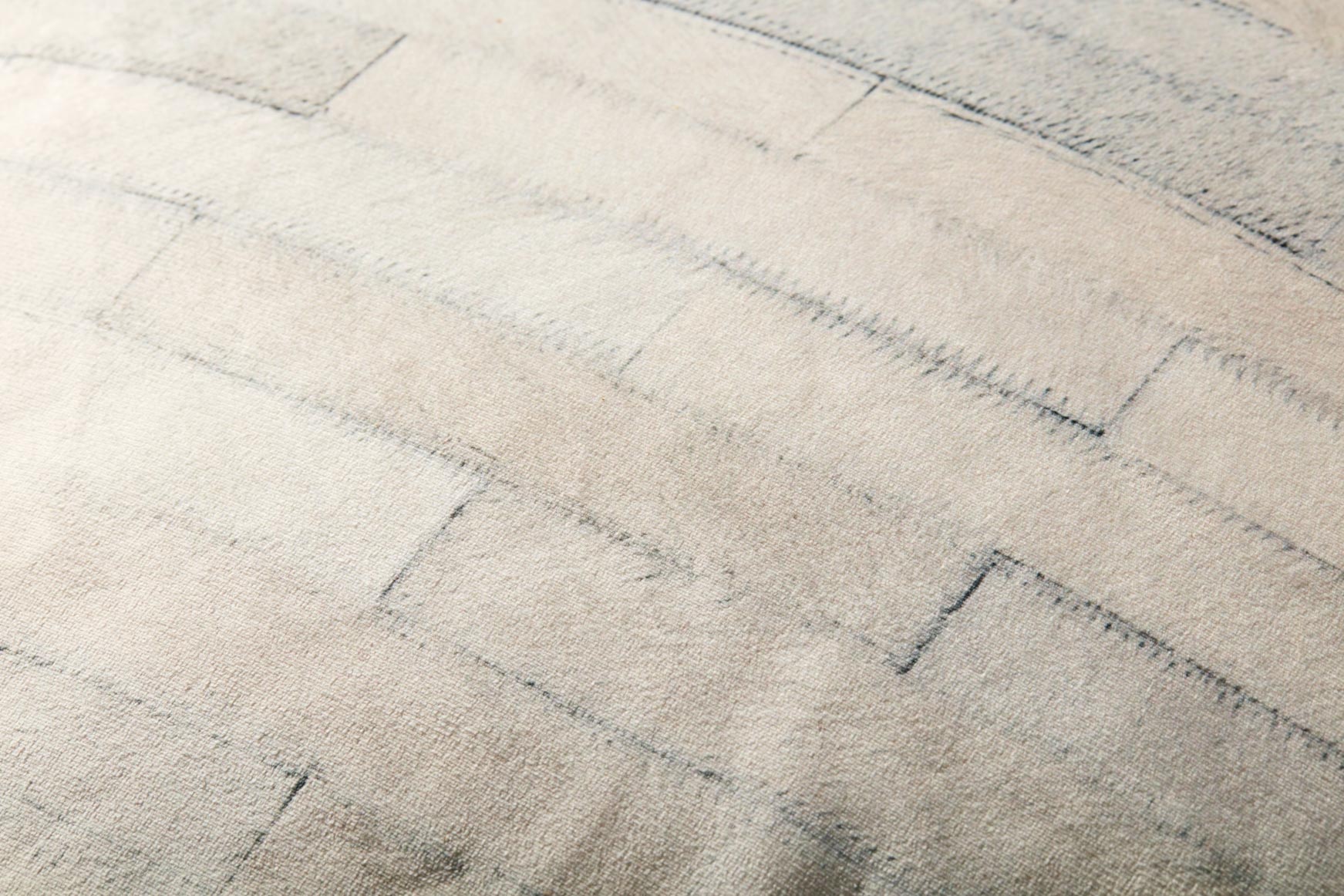 PF0002 IVORY / GREY