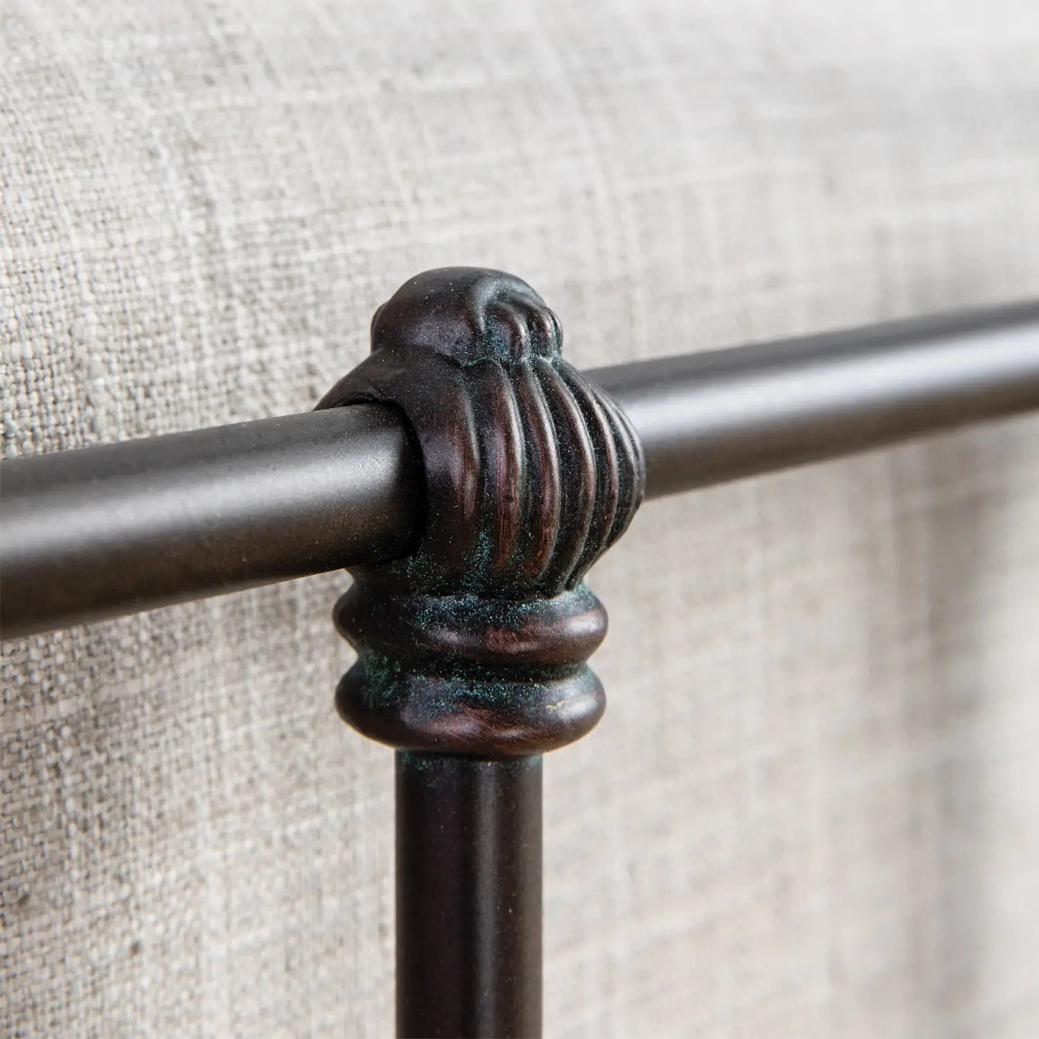 Quati 1046 queen Old Copper finish closeup