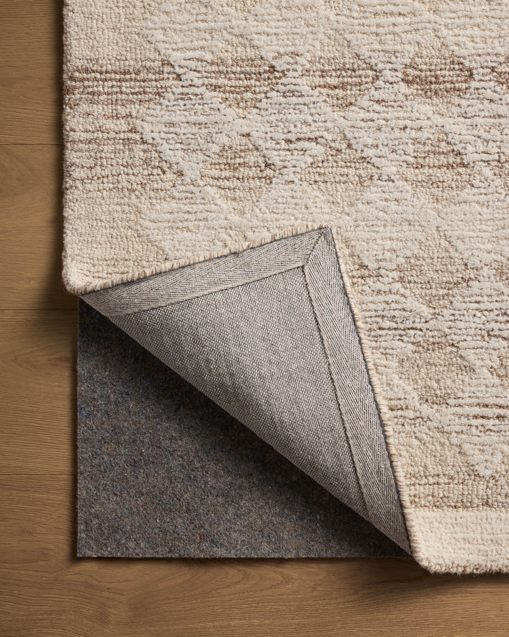RAE-04 MH NATURAL / IVORY