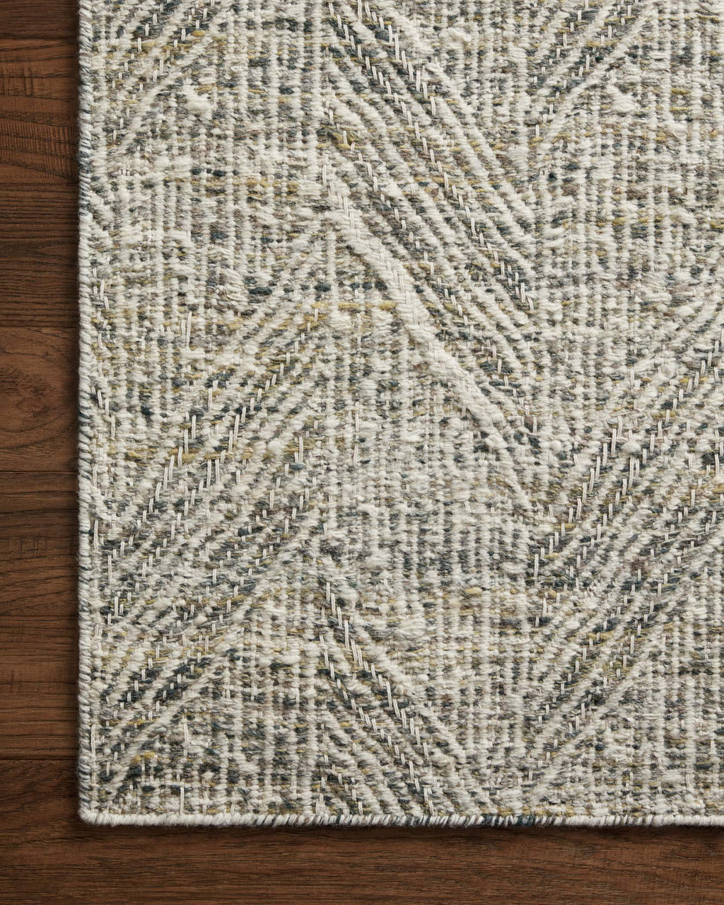 RAV-01 MOSS / IVORY