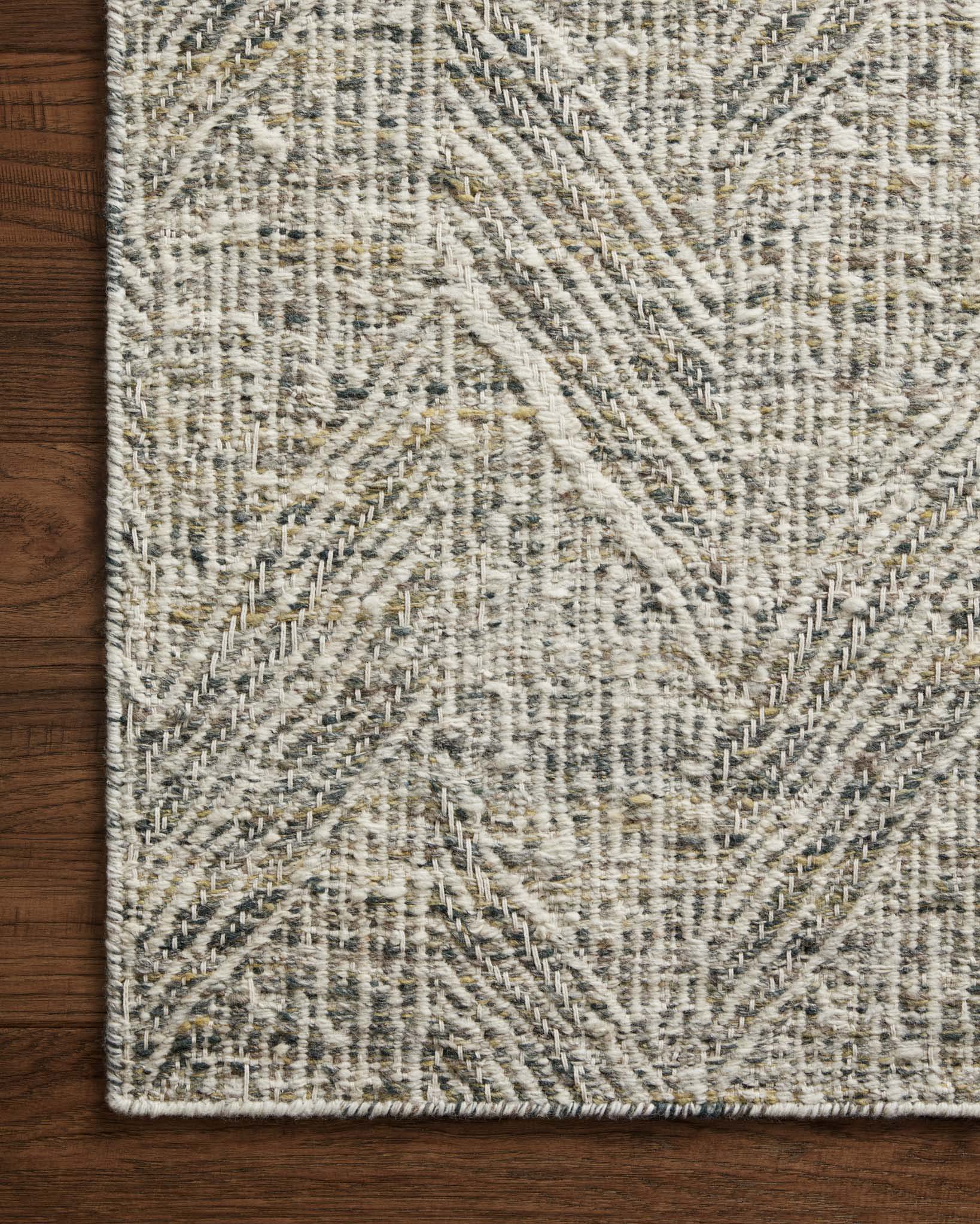 RAV-01 MOSS / IVORY