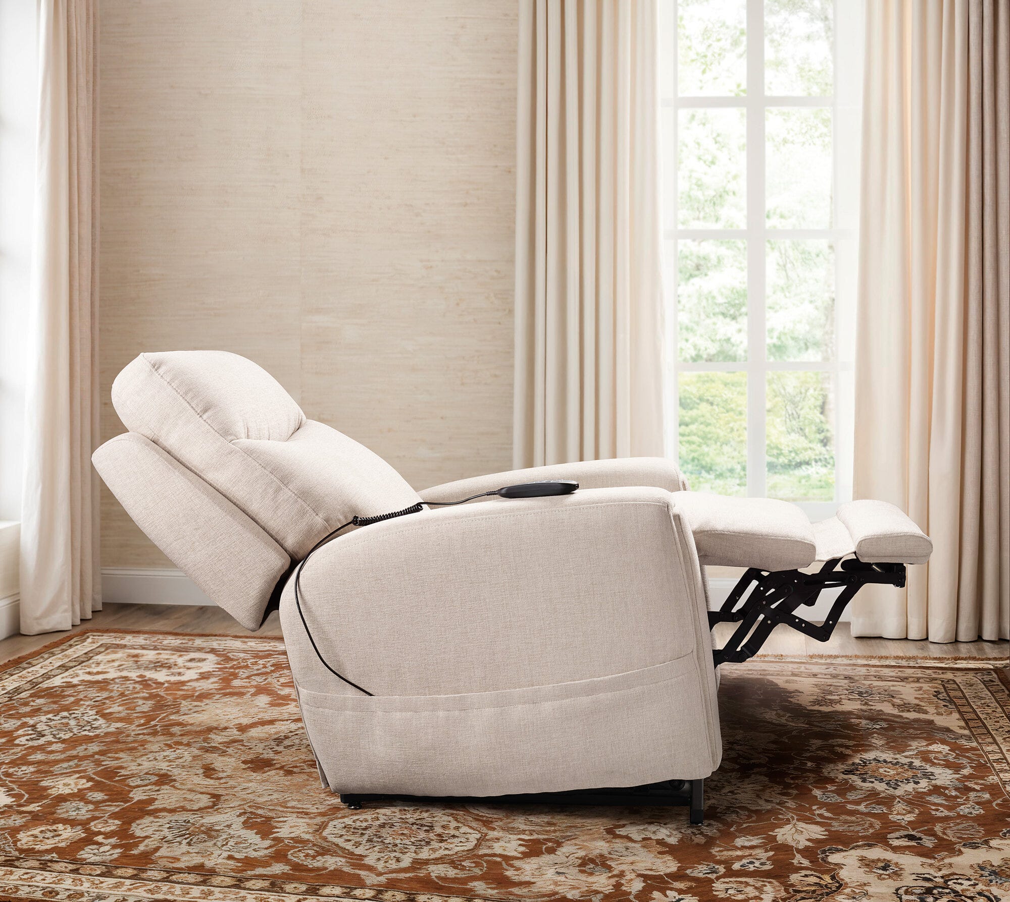 Raze Lift Reclining Chair - Full Extension