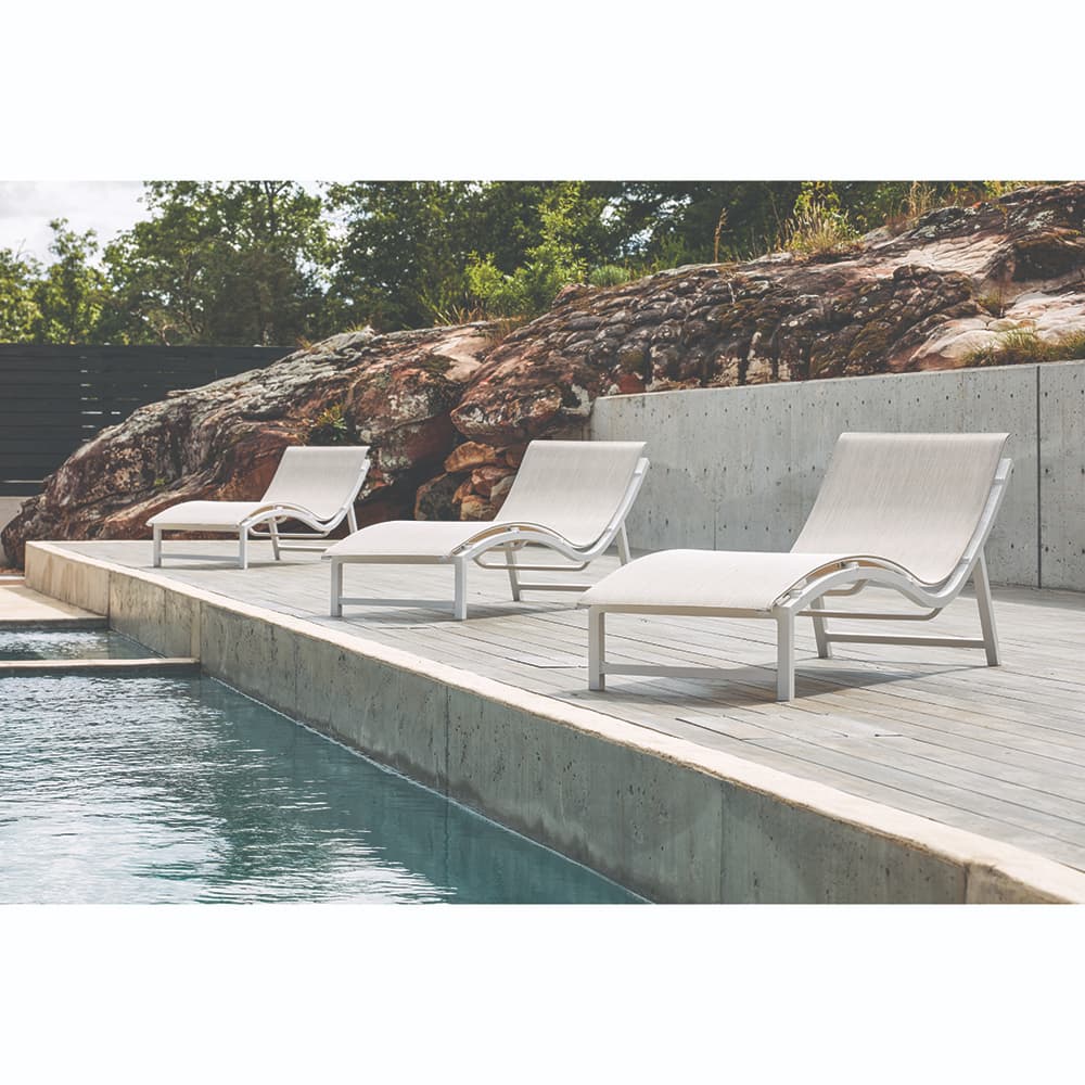 LANE VENTURE Escape Chaise Lounge