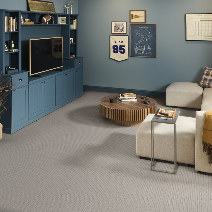 FINELY DETAILED TWILIGHT ROOM