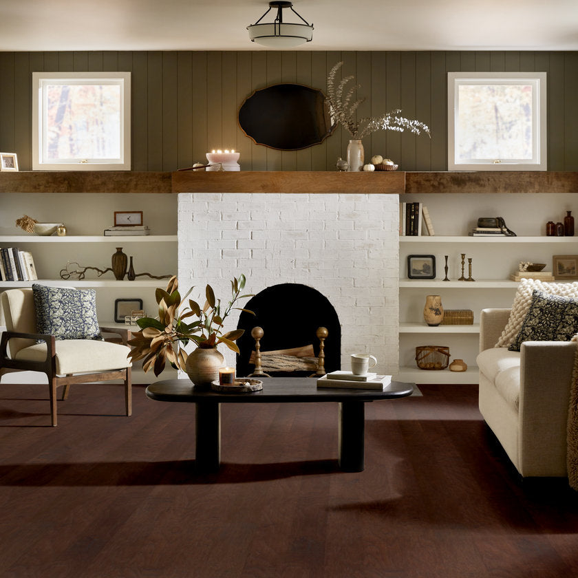 WYNFIELD HICKORY 5 WEATHERED SADDL ROOM