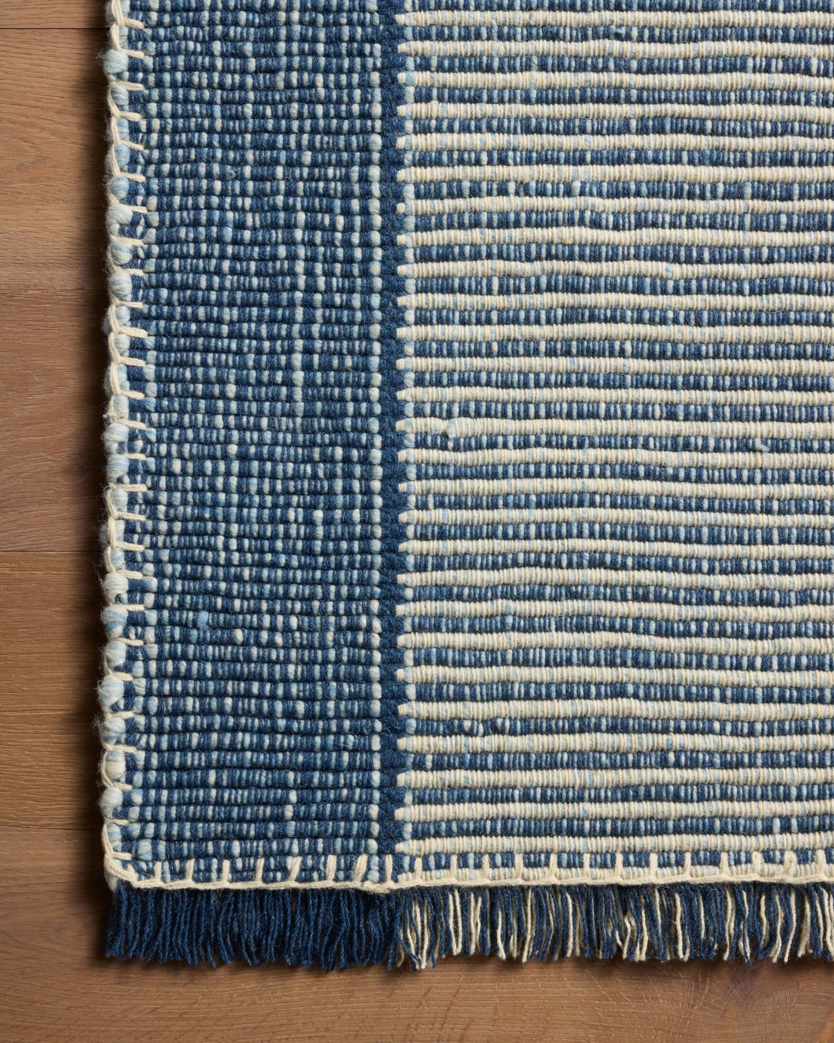 SIG-03 INDIGO / IVORY