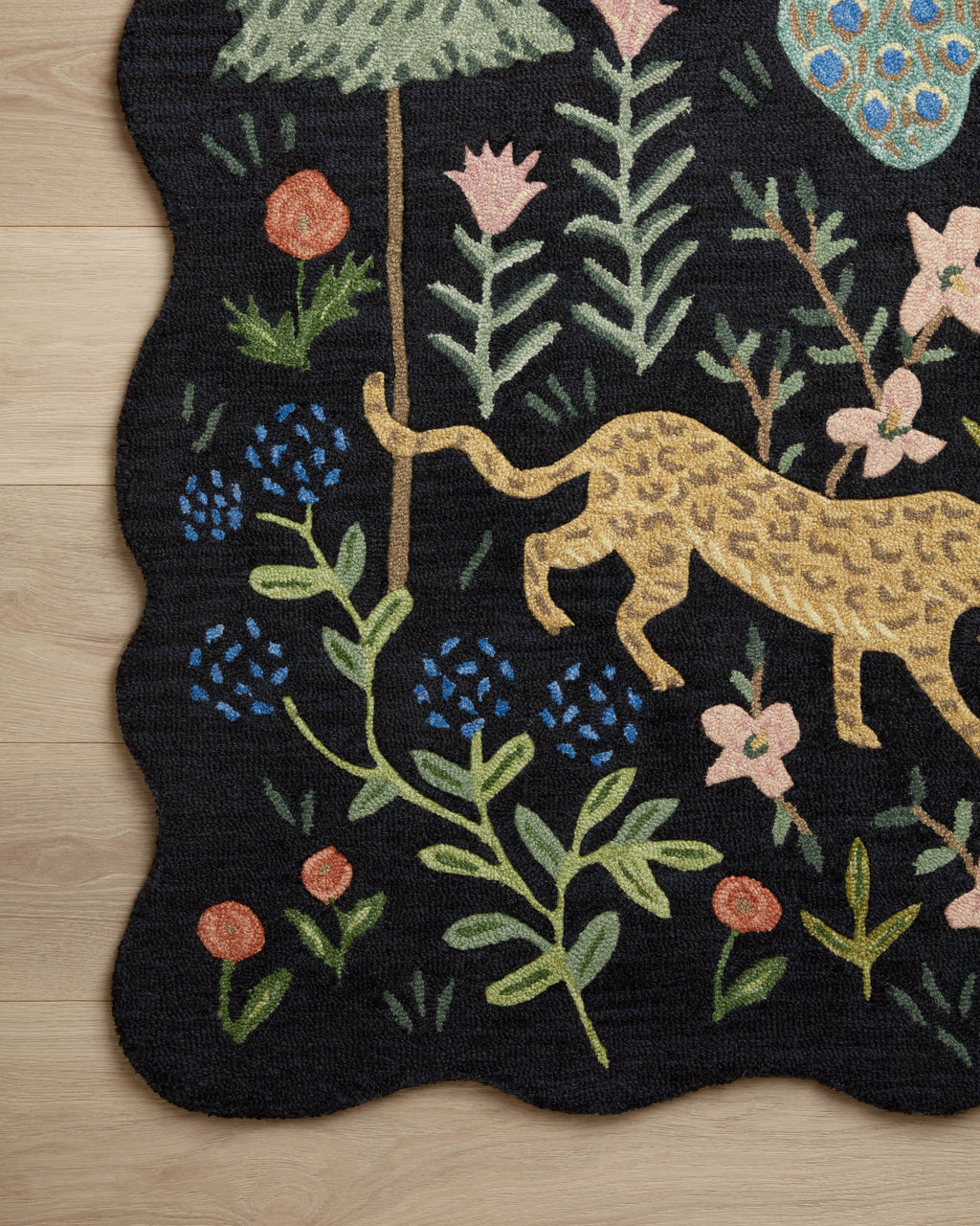 SIH-03 RP MIDNIGHT MENAGERIE BLACK