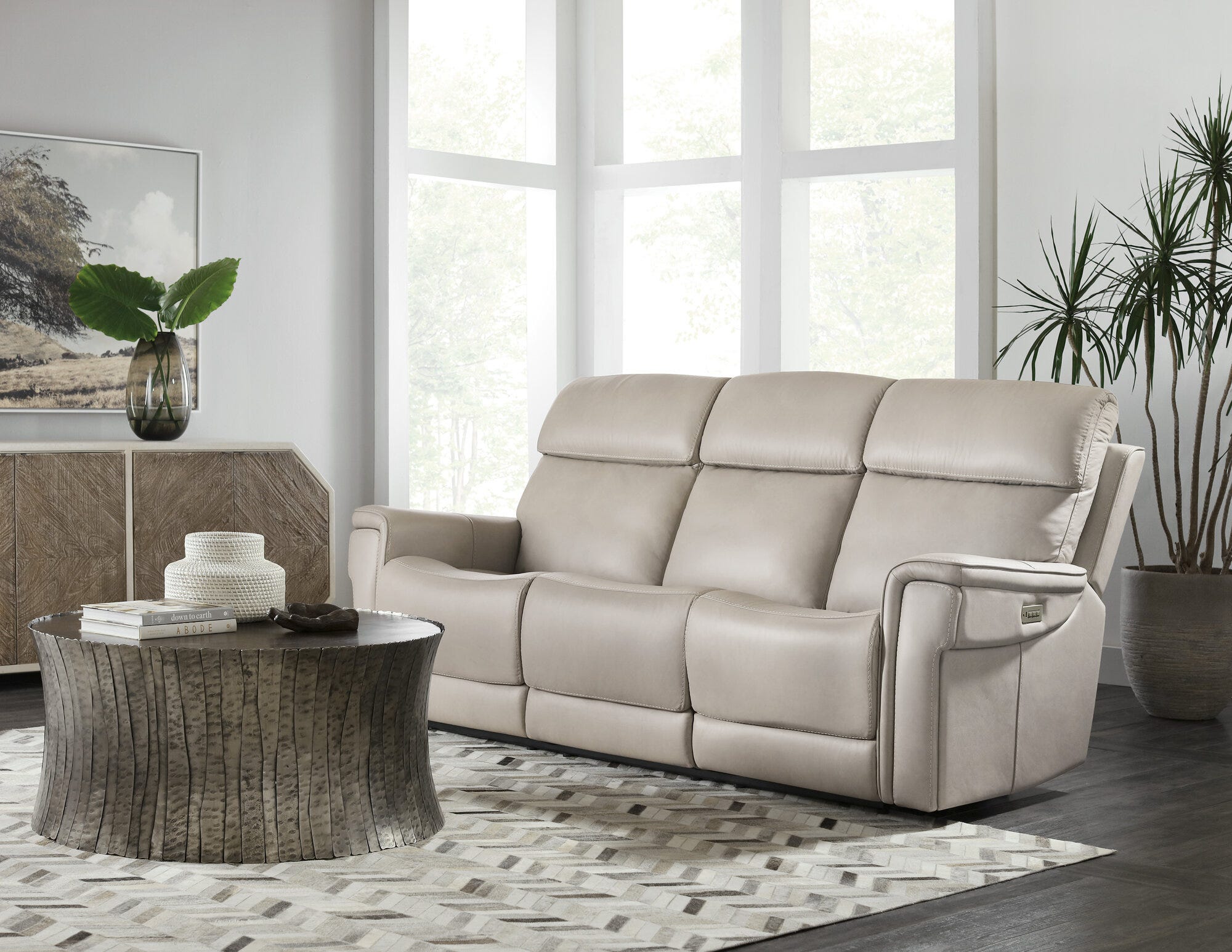 Lyra Zero Gravity Power Sofa with Power Headrest and Lumbar - Room Image