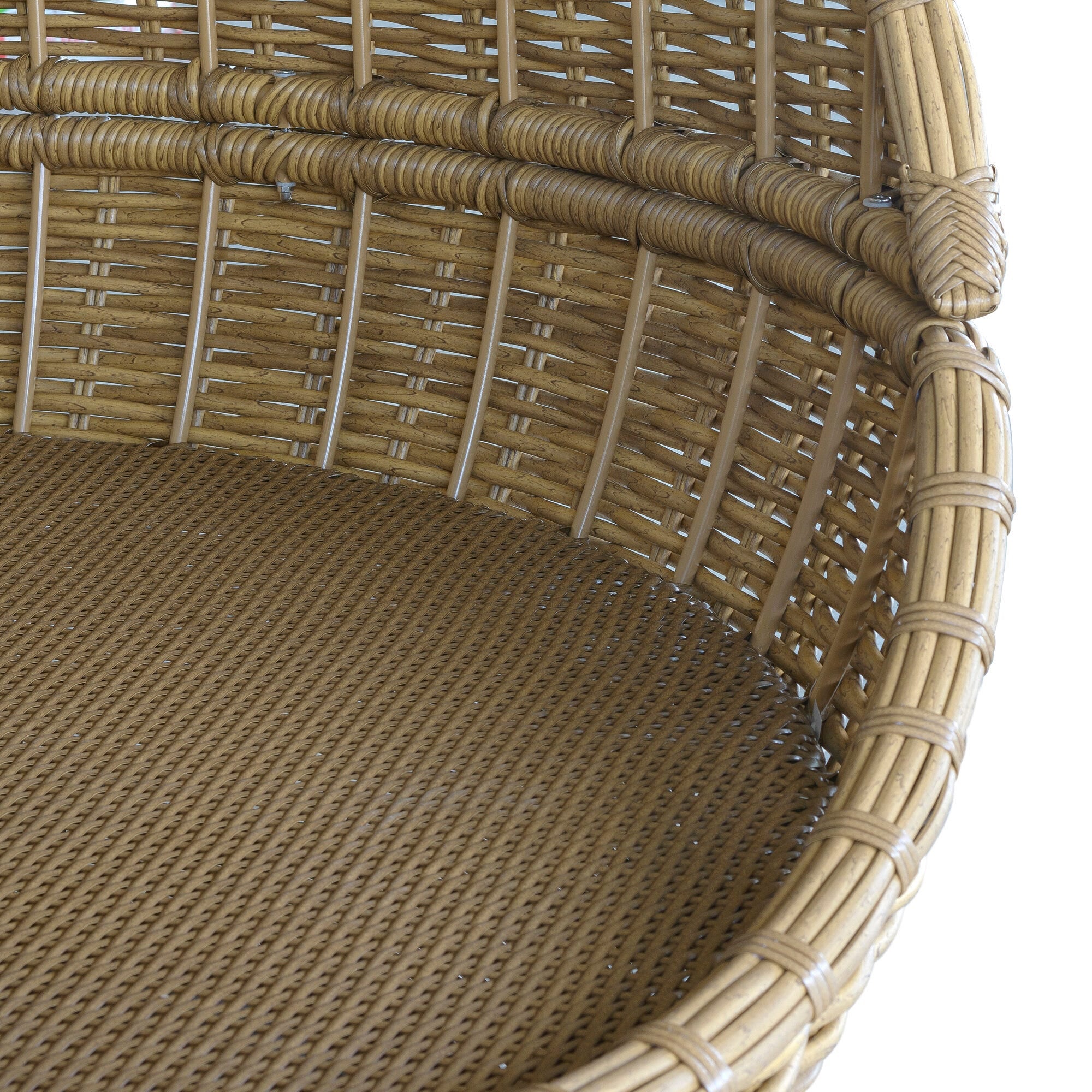 Playa Daybed in Soothe Pearl w/ Flange Welt
