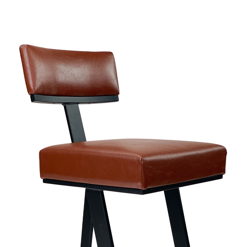 Tov B261H26XS MatteBlack finish YosemiteChestnut fabric closeup1