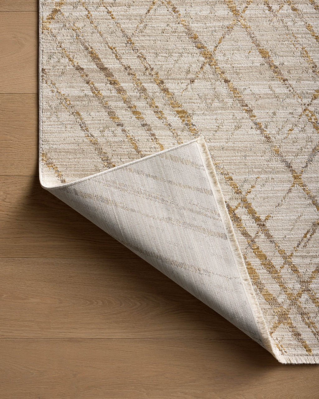 WAE-04 BEIGE / GOLD