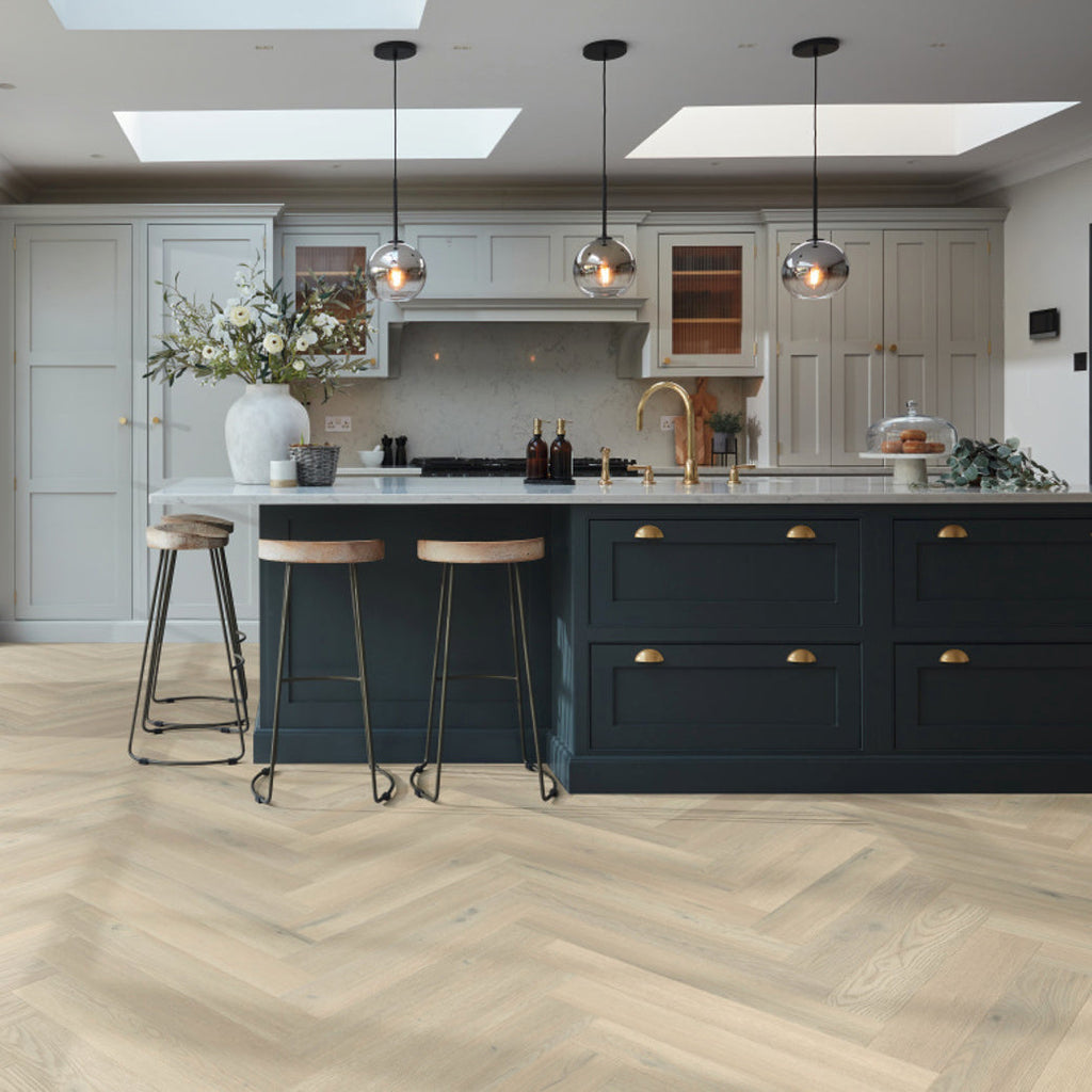 Karndean Luxury Vinyl Art Select Basque Oak 28"x4.5"