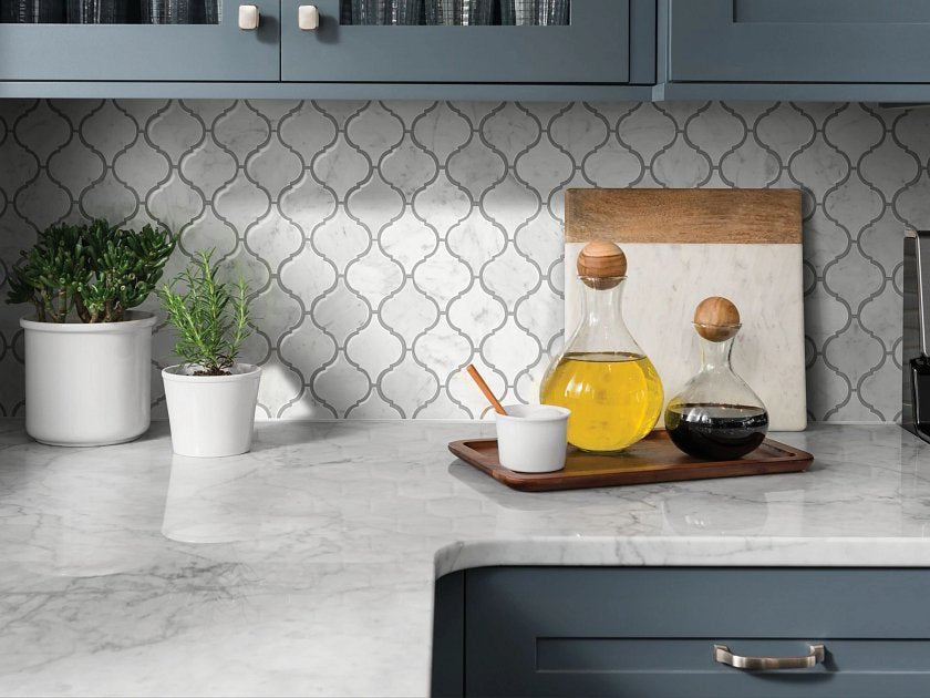 CHATEAU LANTERN MOSAIC BIANCO CARRARA ROOM