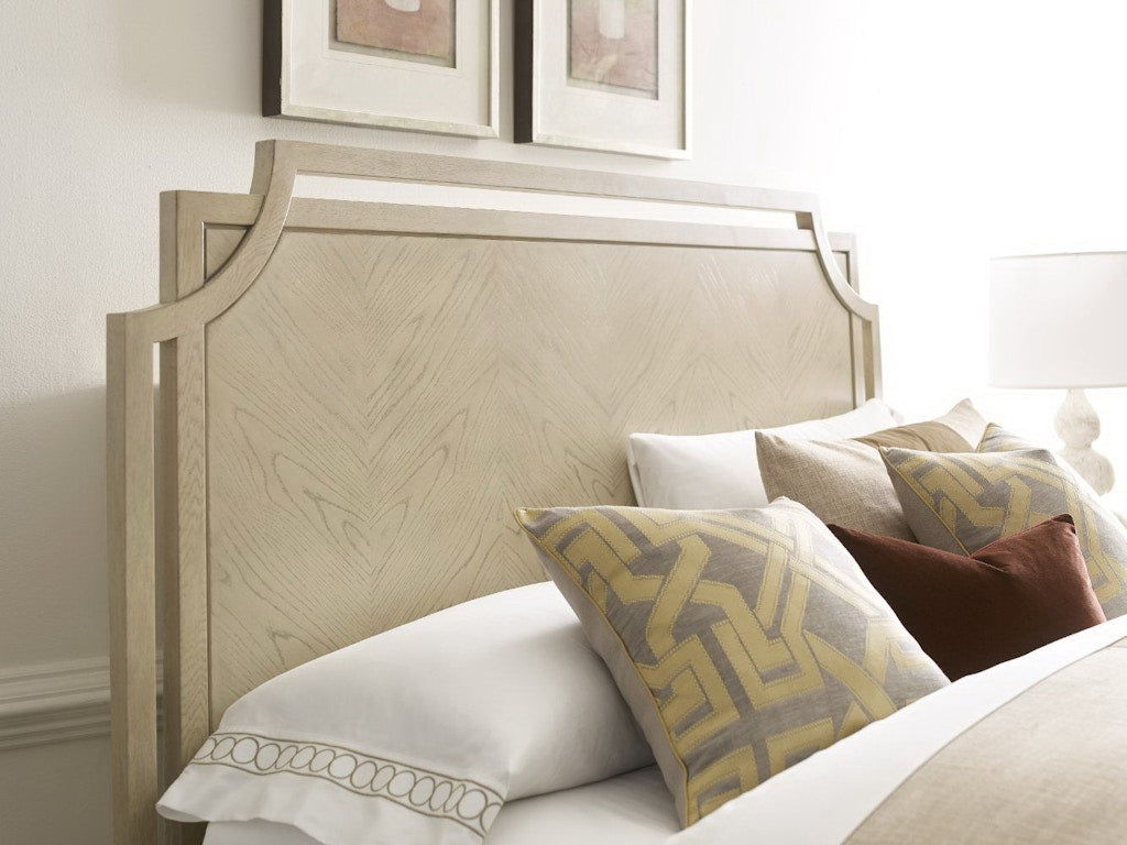 American Drew Royce Queen Bed Complete 923-304R