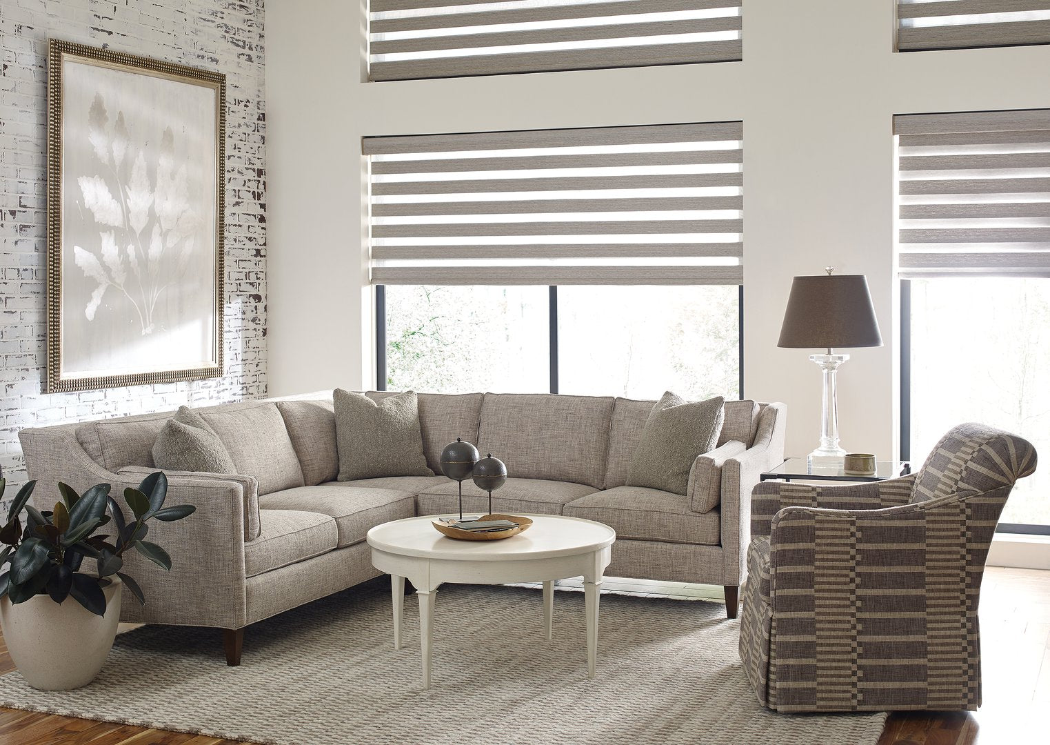 4016-Sectional Bolton (H) Image