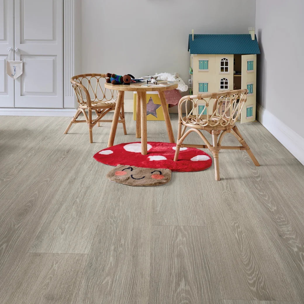 Karndean Luxury Vinyl Korlok Select Grey Loire Oak