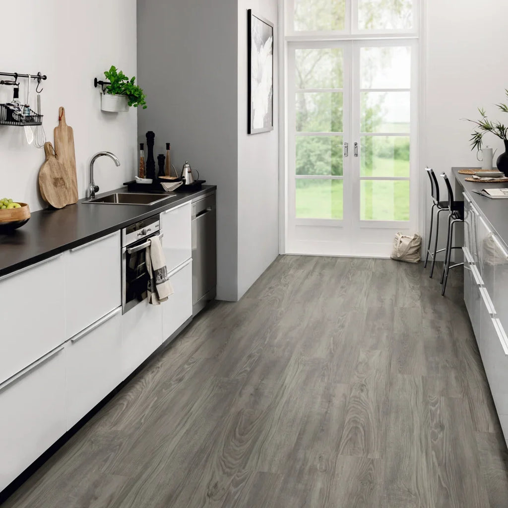 Karndean Luxury Vinyl Korlok Reserve Grey Oiled Oak