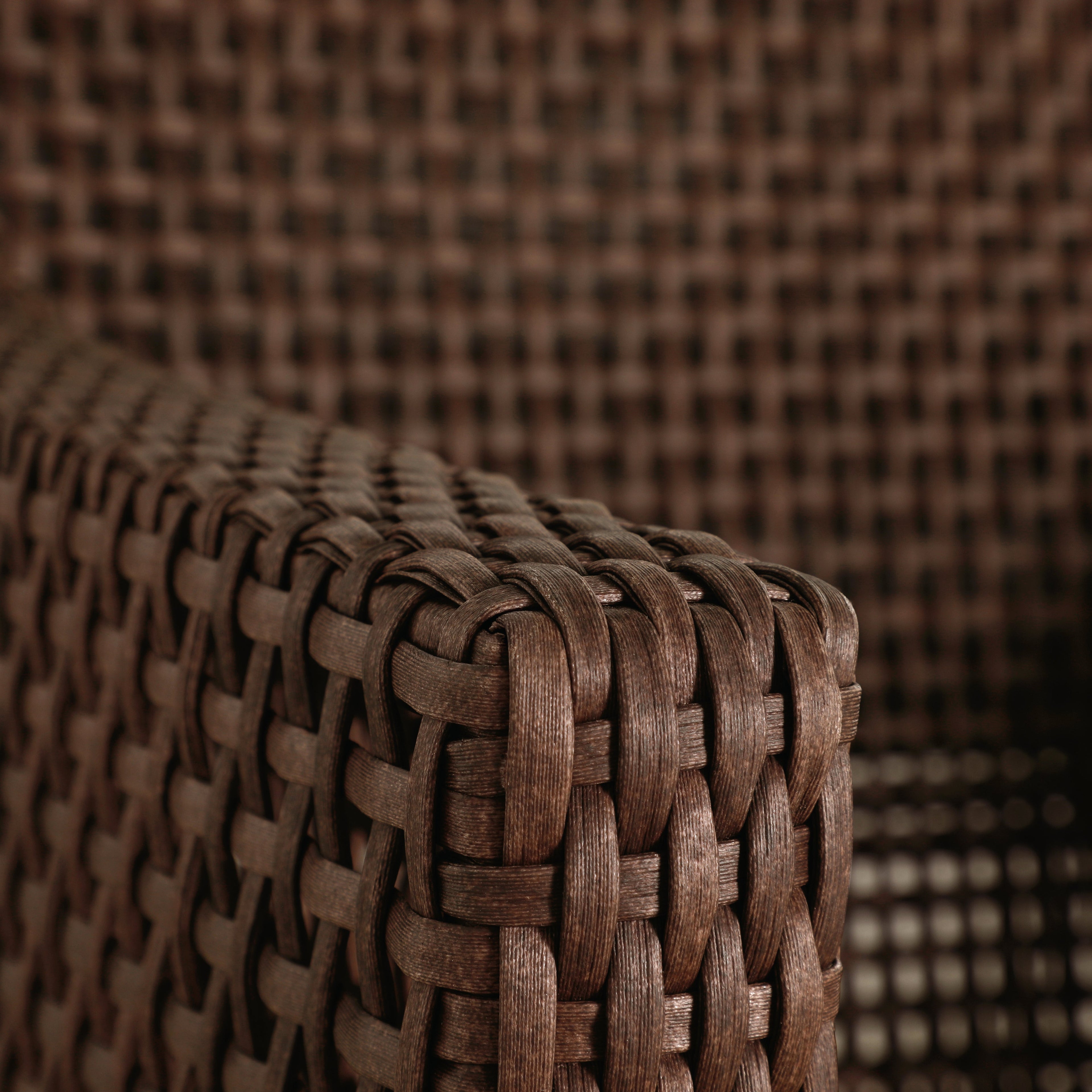 Peninsula Resin Wicker Outdoor Lounge Chair