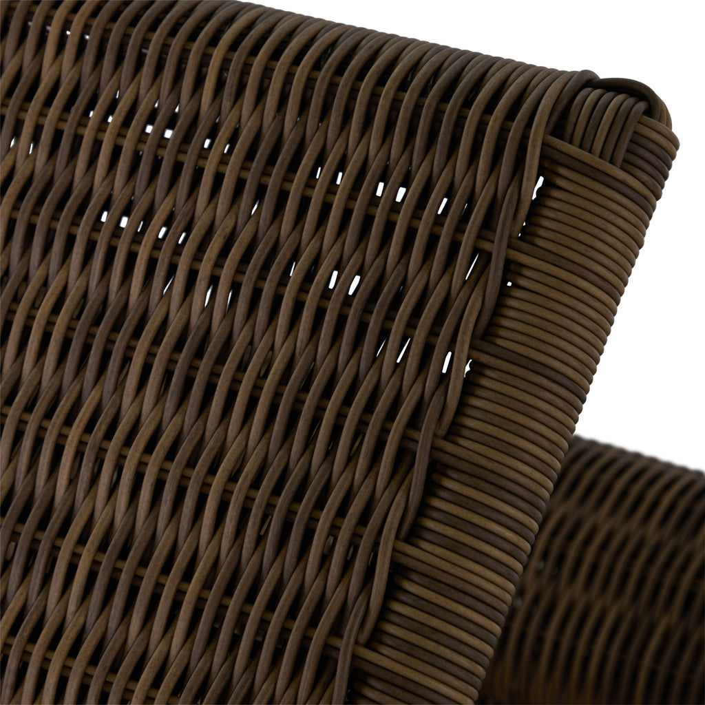 Como Resin Wicker Chaise