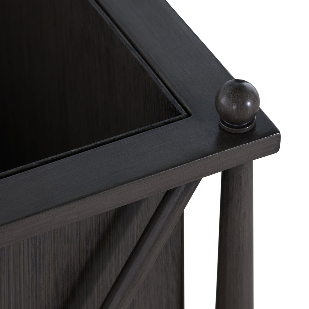 Roma Large Planter