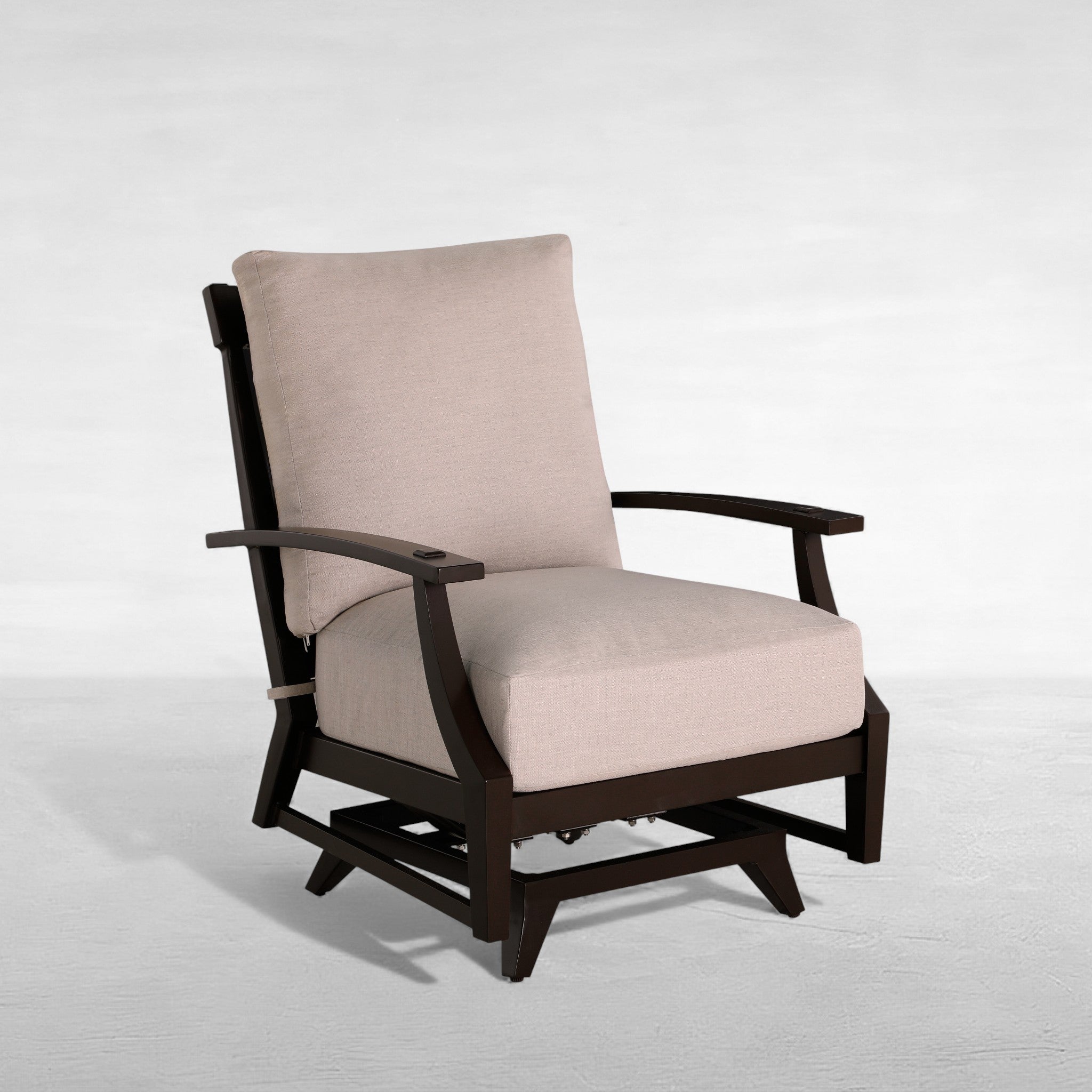 Croquet Cast Aluminum Spring Lounge Chair