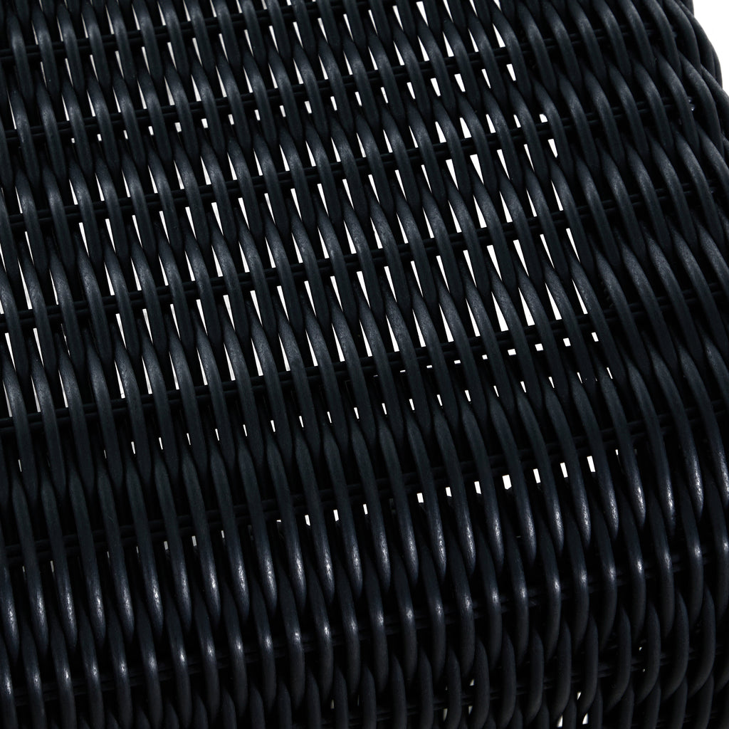 Como Resin Wicker Chaise