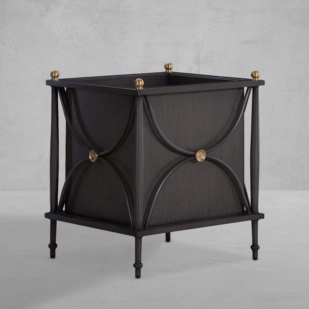 Roma Small Planter