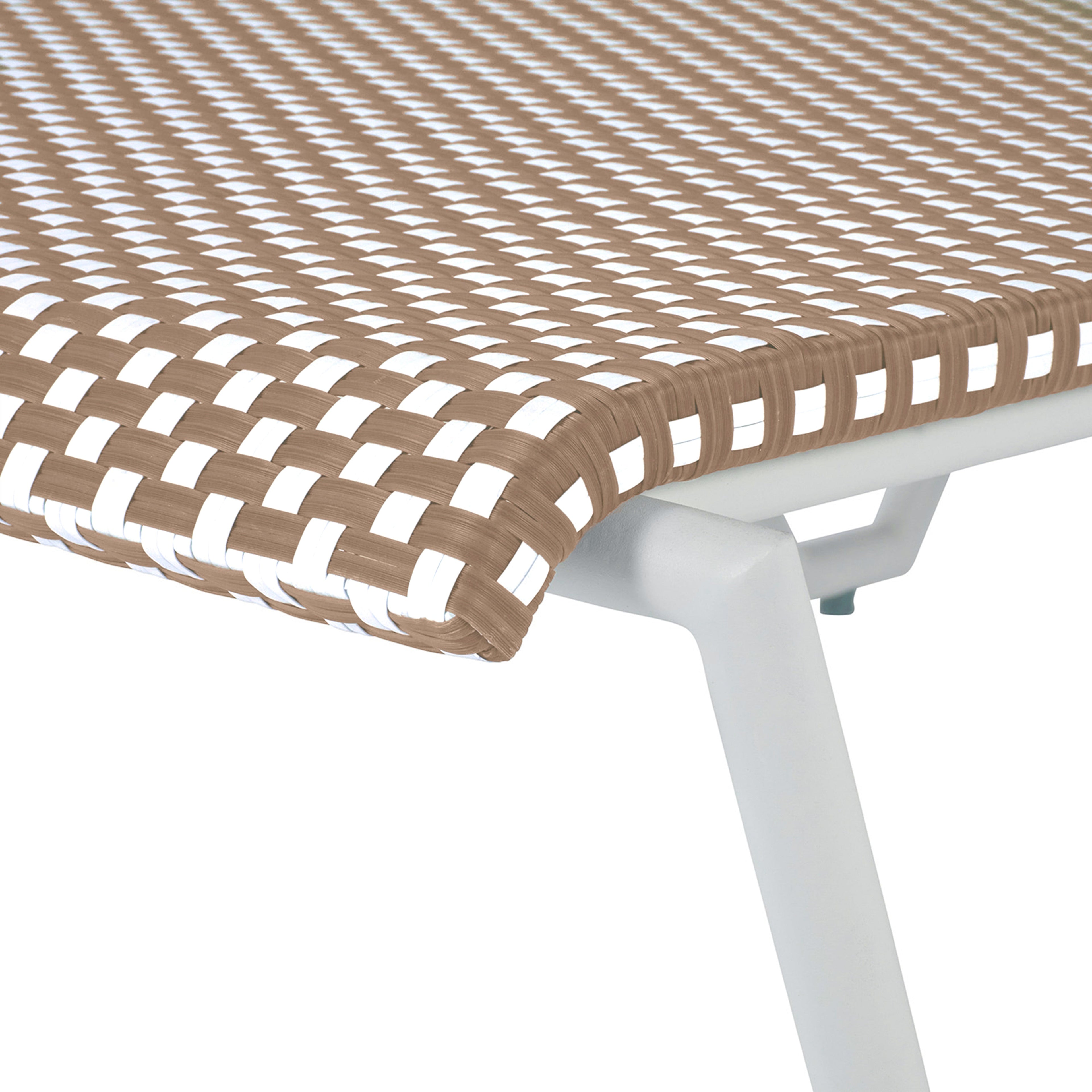 Savoy French Bistro Wicker Outdoor Chaise Lounge