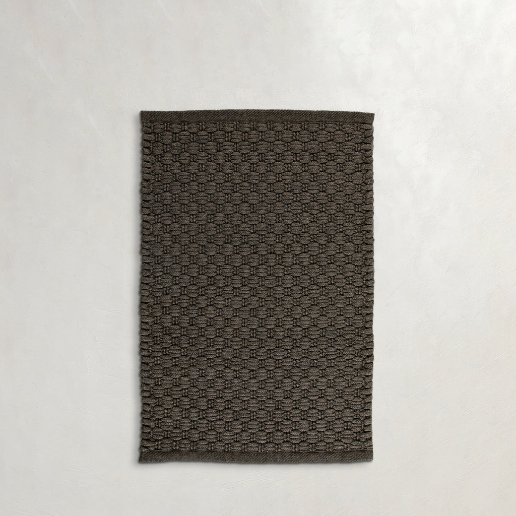 Luxe Criss Cross Outdoor Area Rug