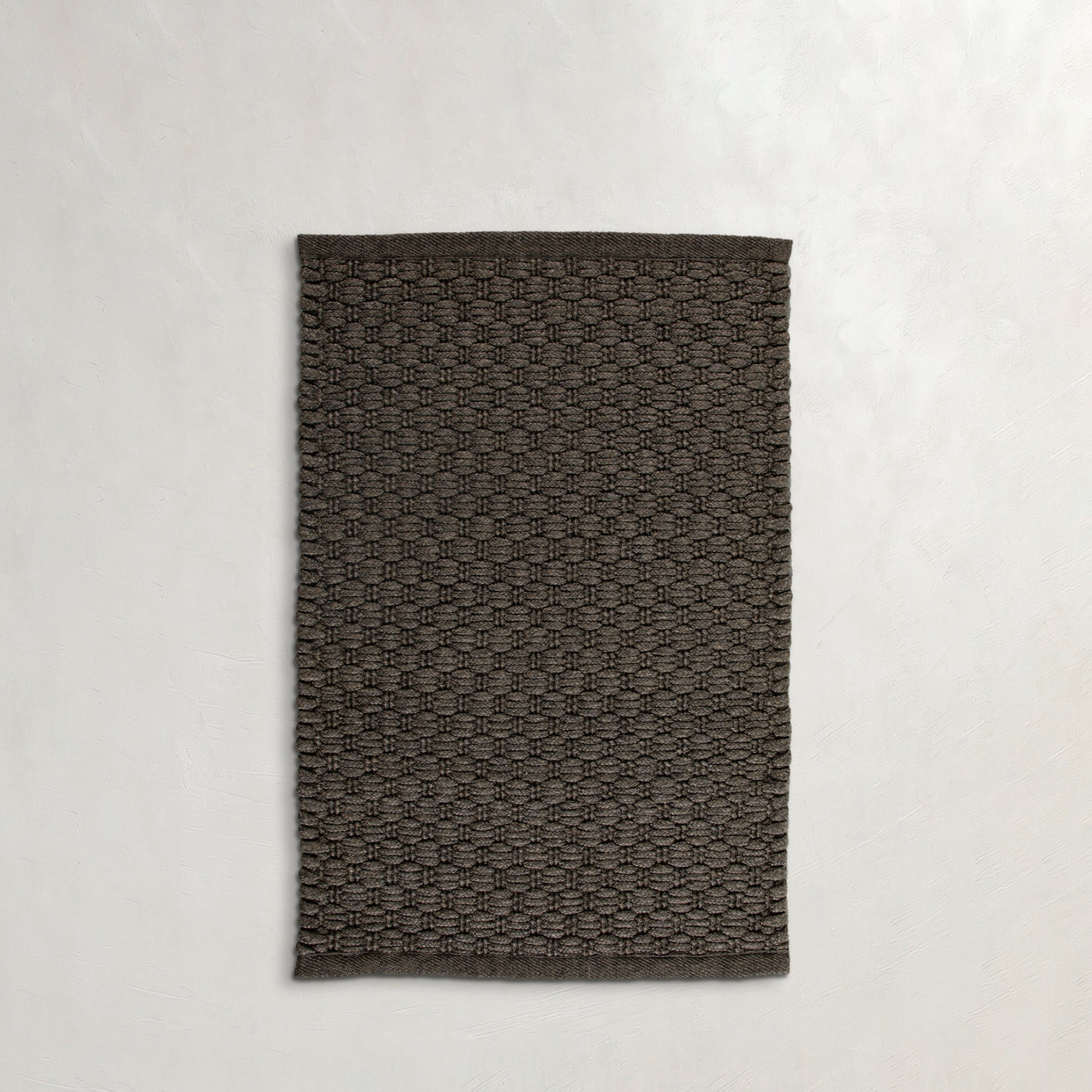 Luxe Criss Cross Outdoor Area Rug