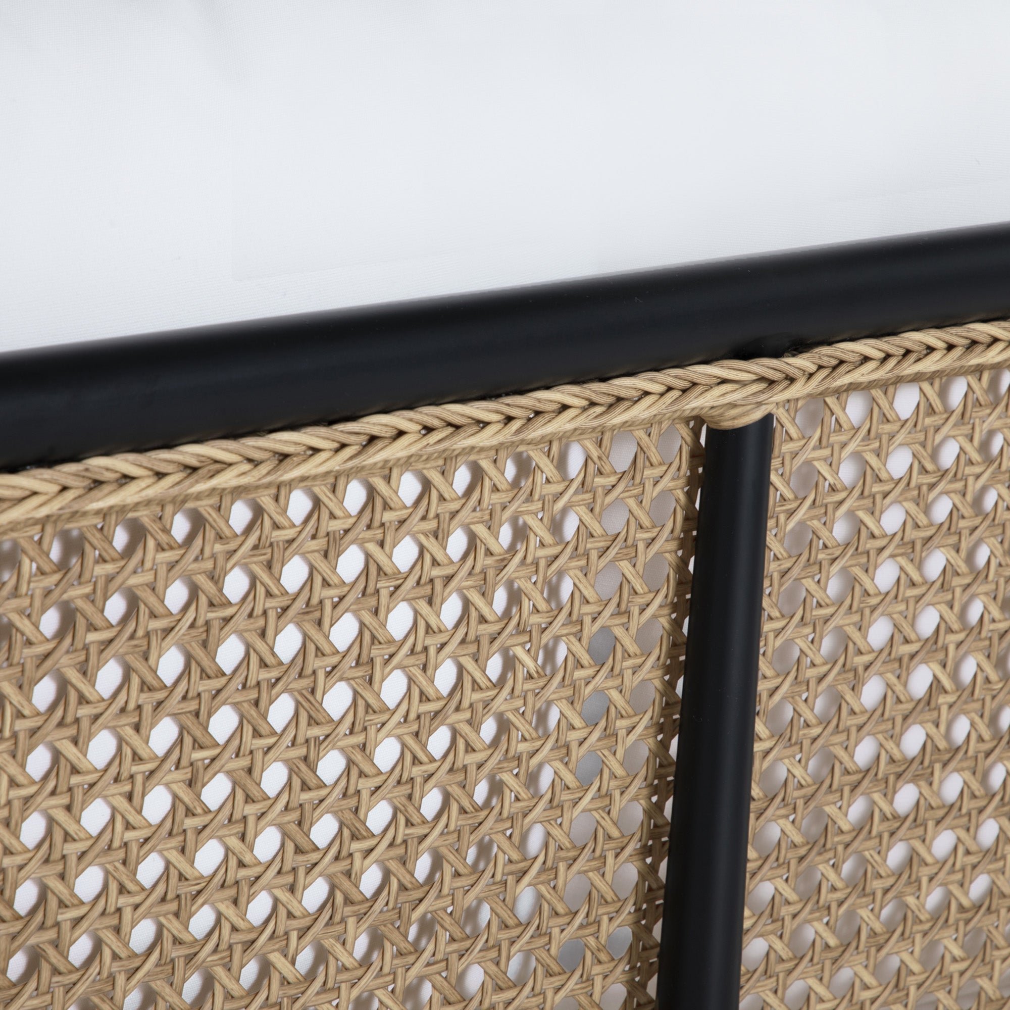 Havana Resin Wicker Outdoor Sofa
