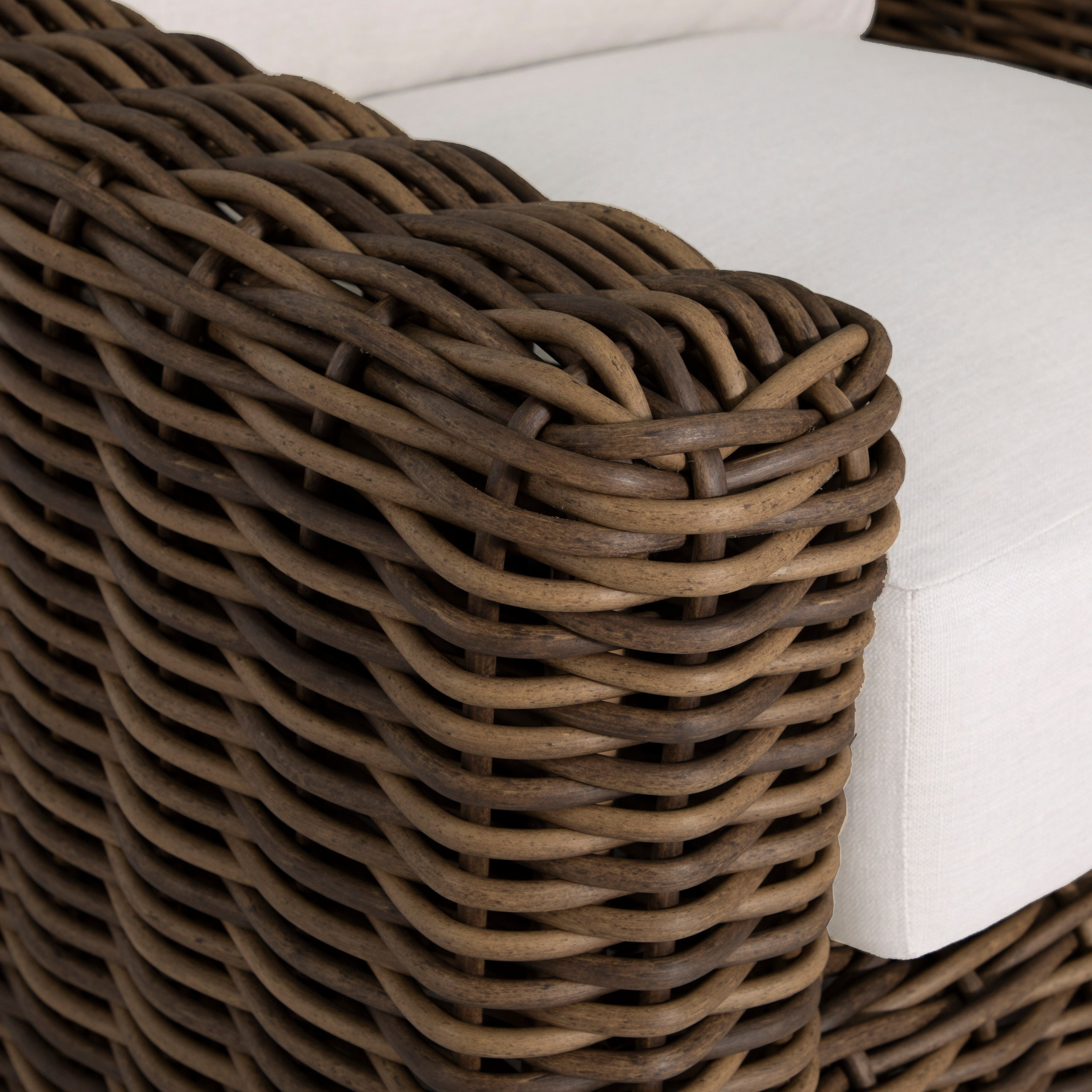 QS Montauk Swivel Lounge, Raffia-Bali Pearl