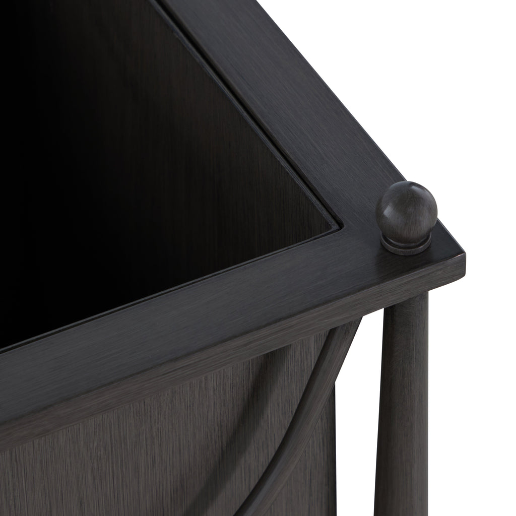 Roma Small Planter