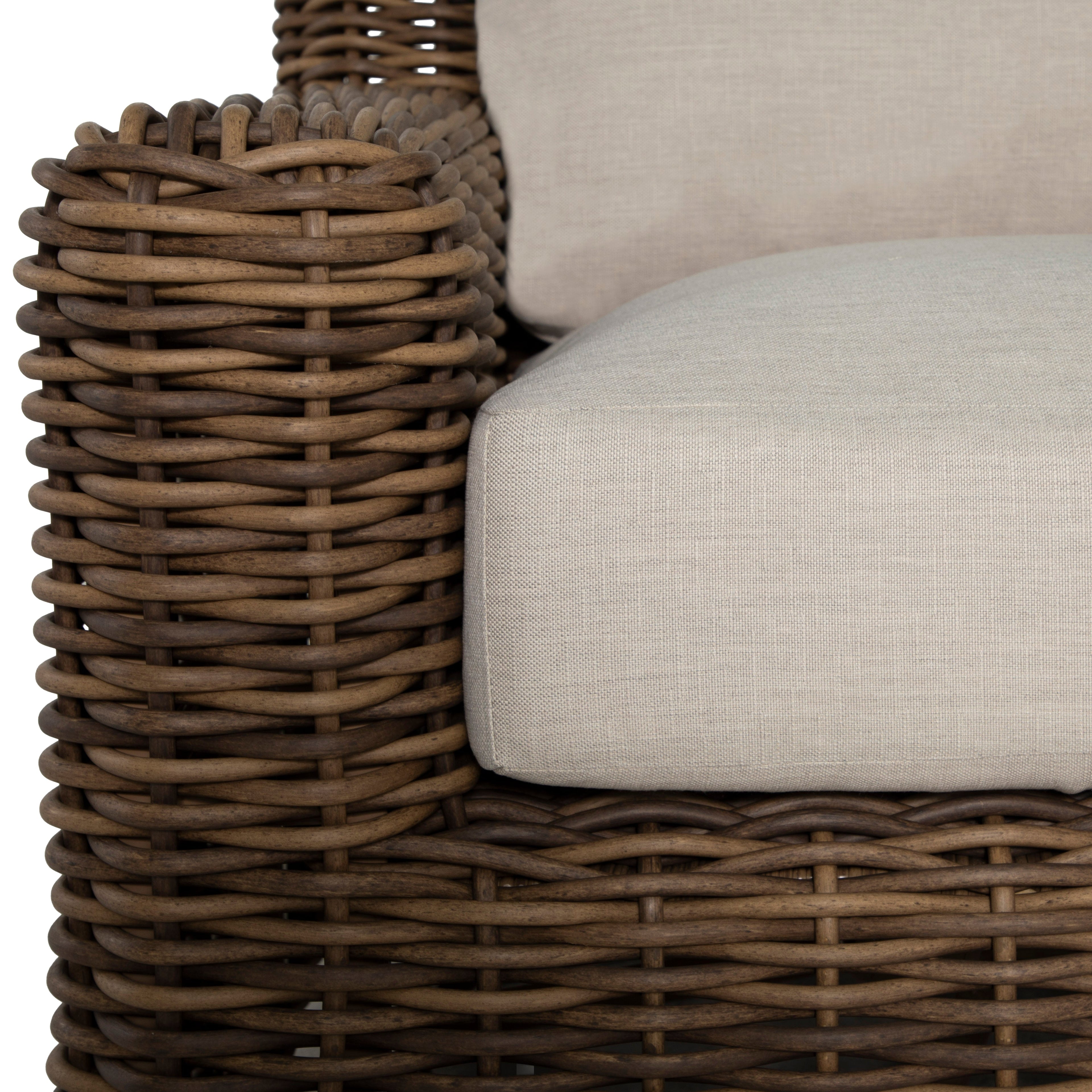 Montauk Resin Wicker Outdoor Swivel Lounge Chair