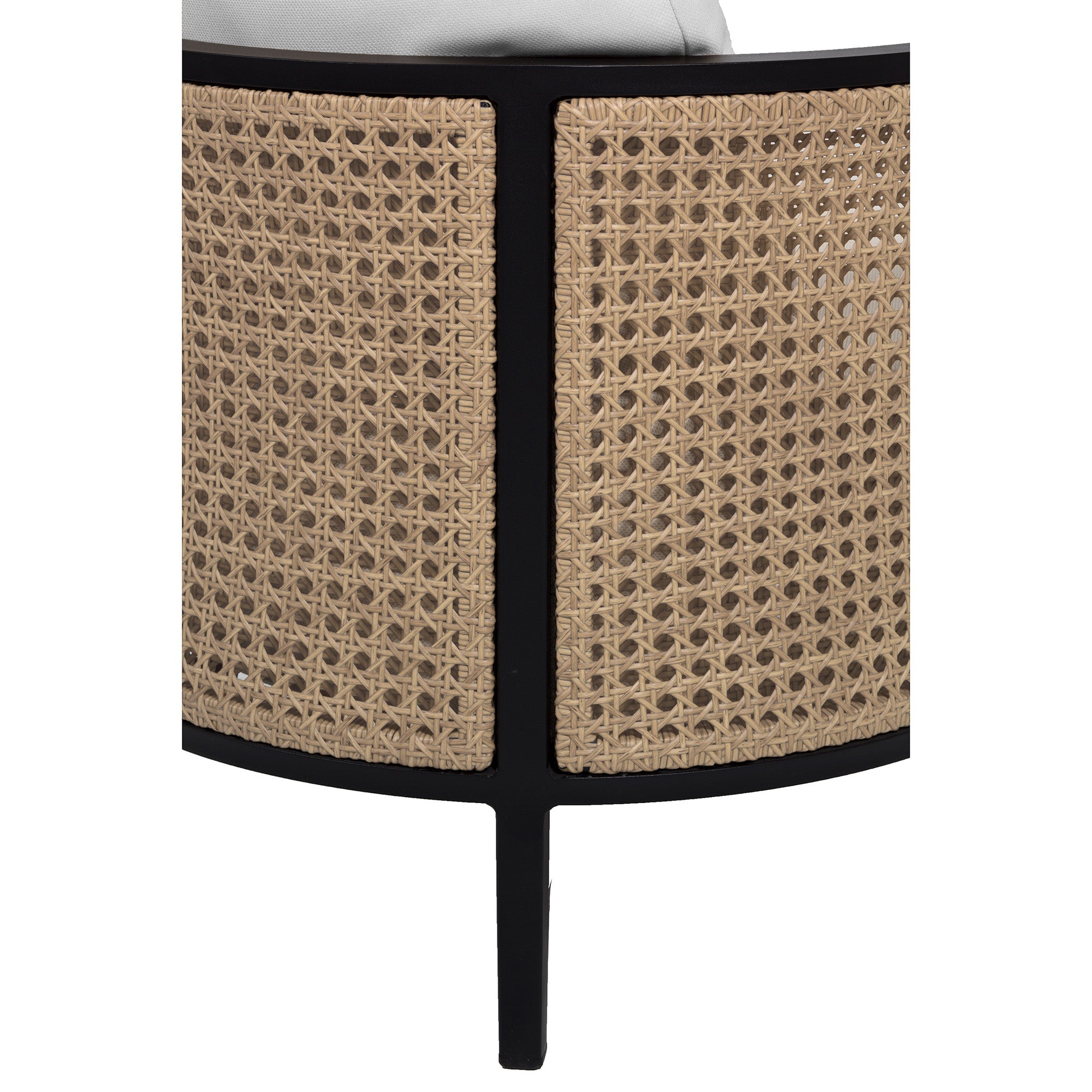 Havana Resin Wicker Outdoor Cane Lounge Chair