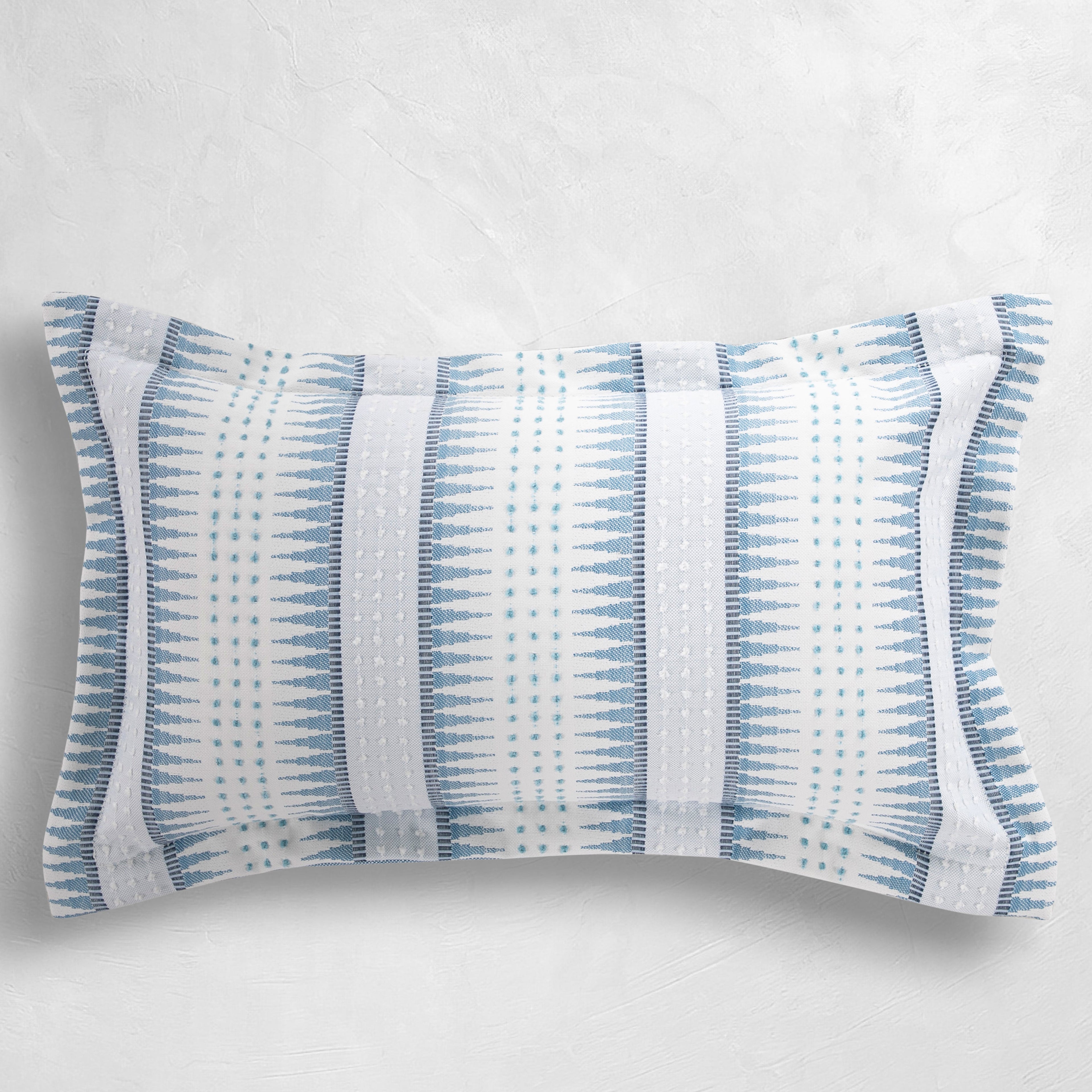 Spikes Outdoor Lumbar Pillow