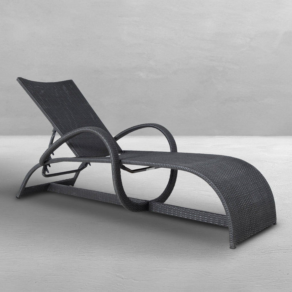 Halo Wicker Outdoor Armless Chaise Lounge