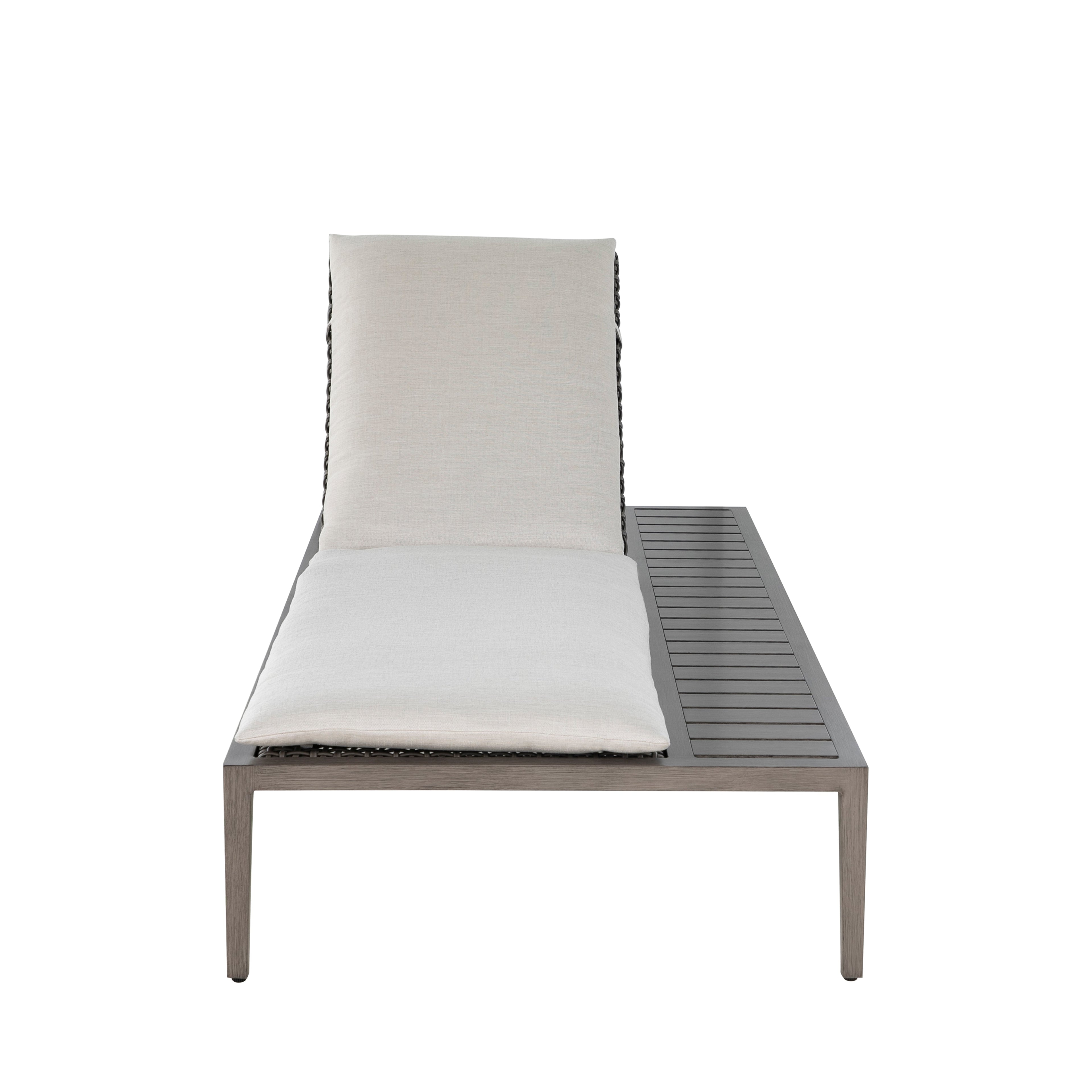 Harbor Wicker Outdoor Armless Chaise Lounge
