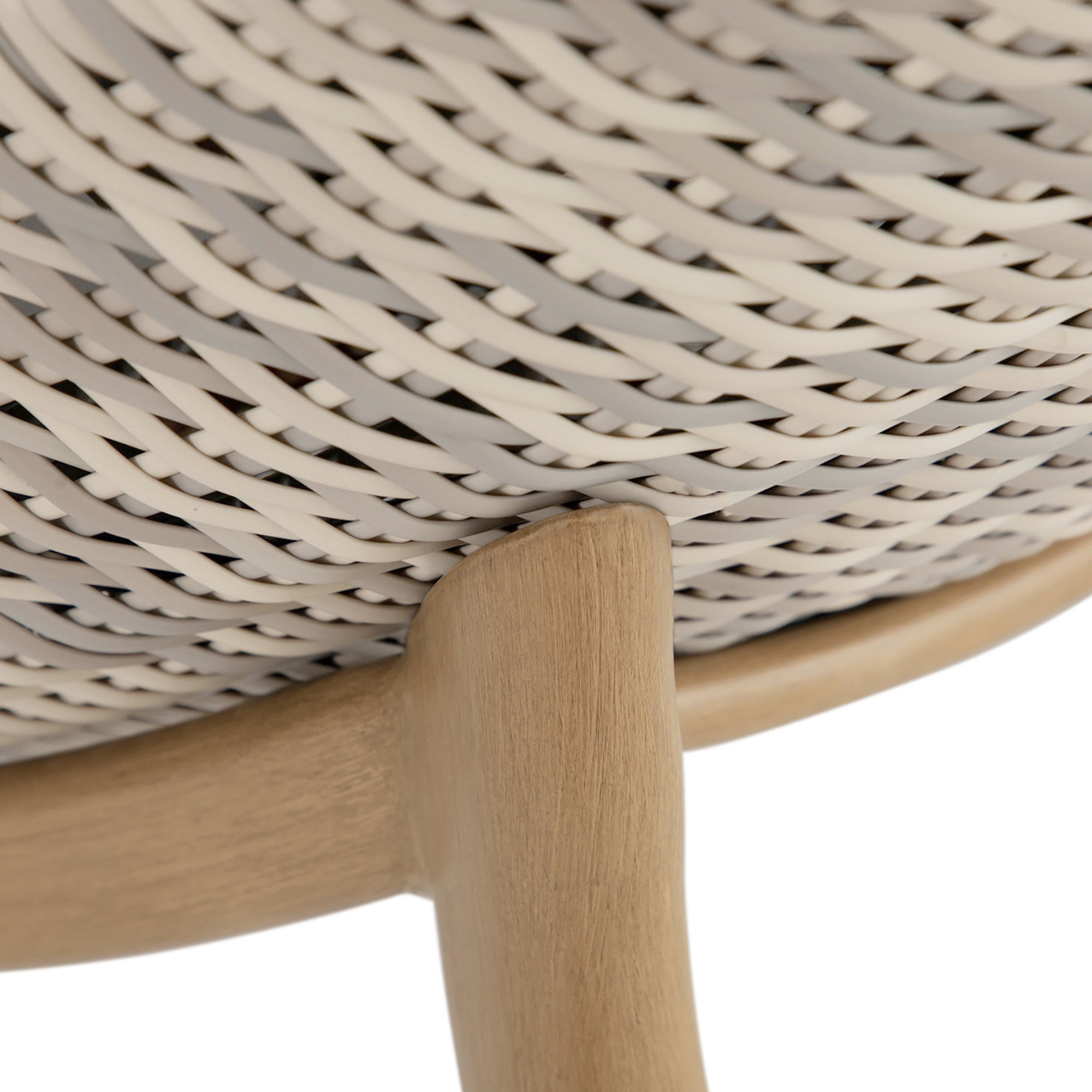 Palma Wicker Outdoor Armless Chaise Lounge