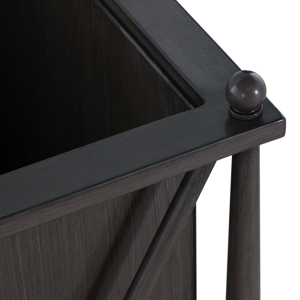 Roma Medium Planter