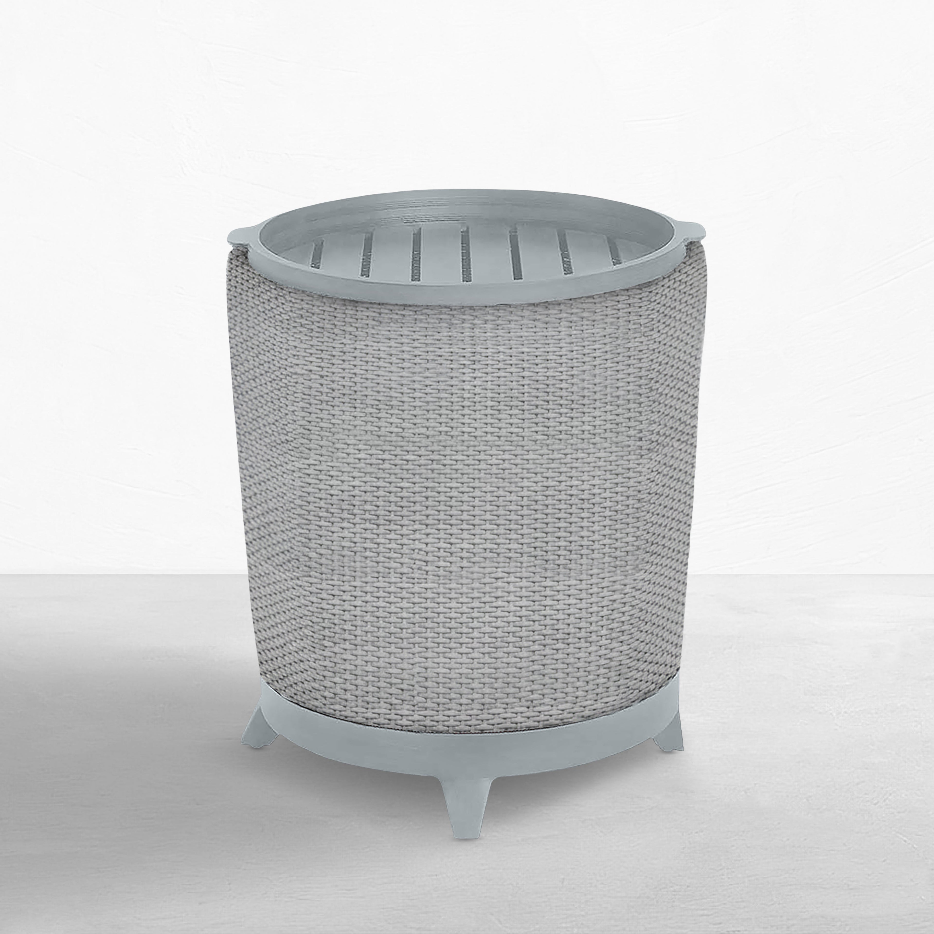 Halo Wicker 22" Round Outdoor Pedestal End Table