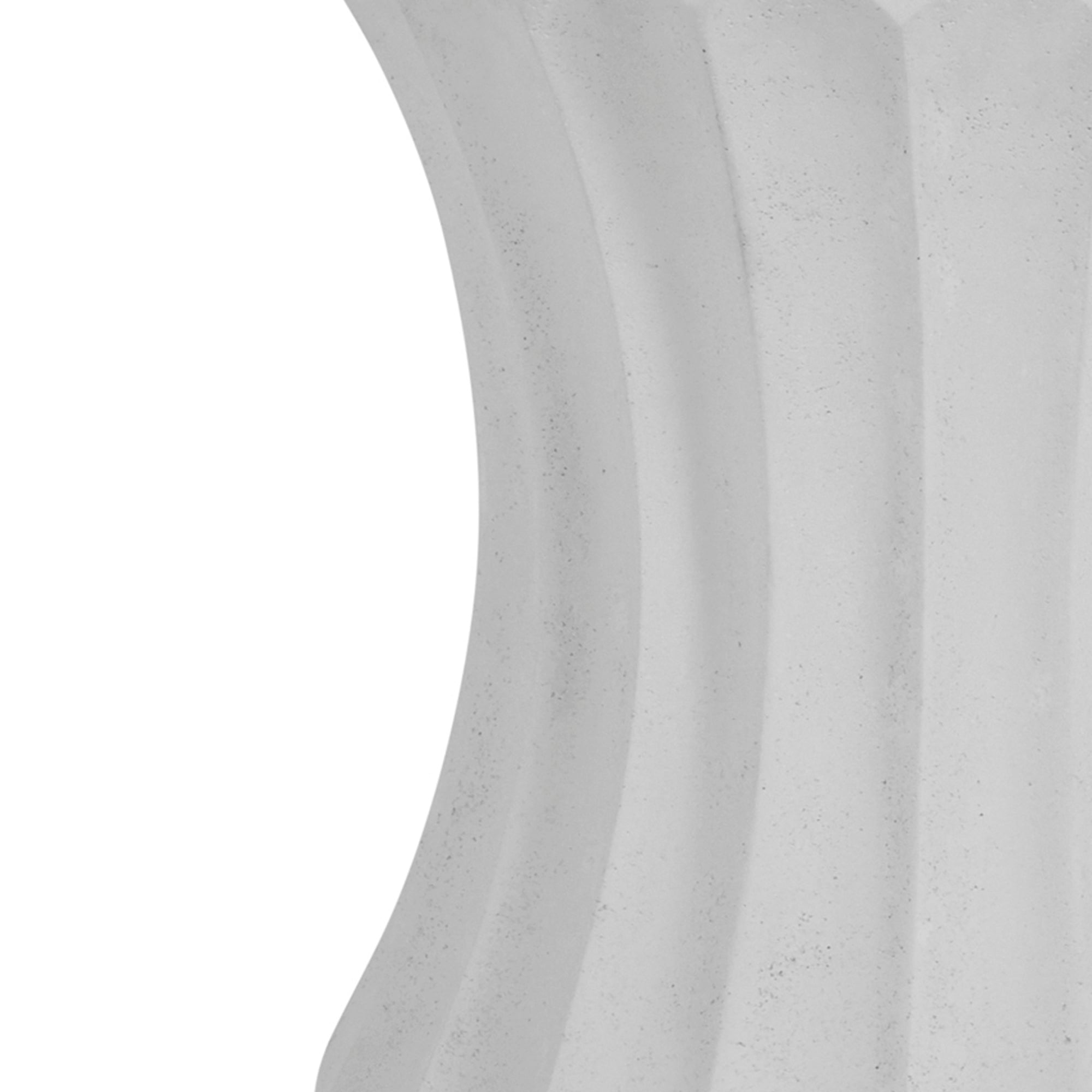Gannet Cast Stone 18" Round Outdoor Side Table
