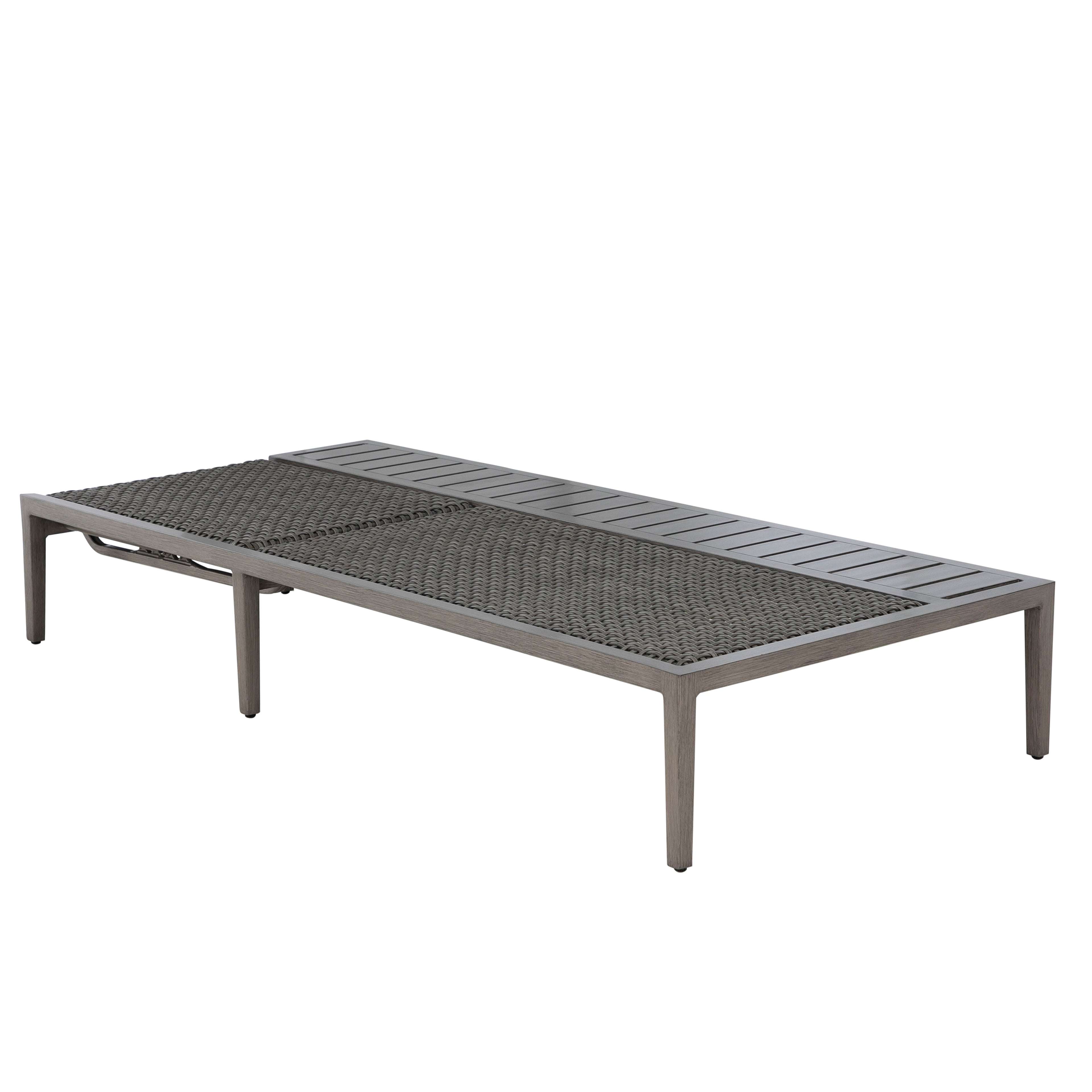 Harbor Wicker Outdoor Armless Chaise Lounge