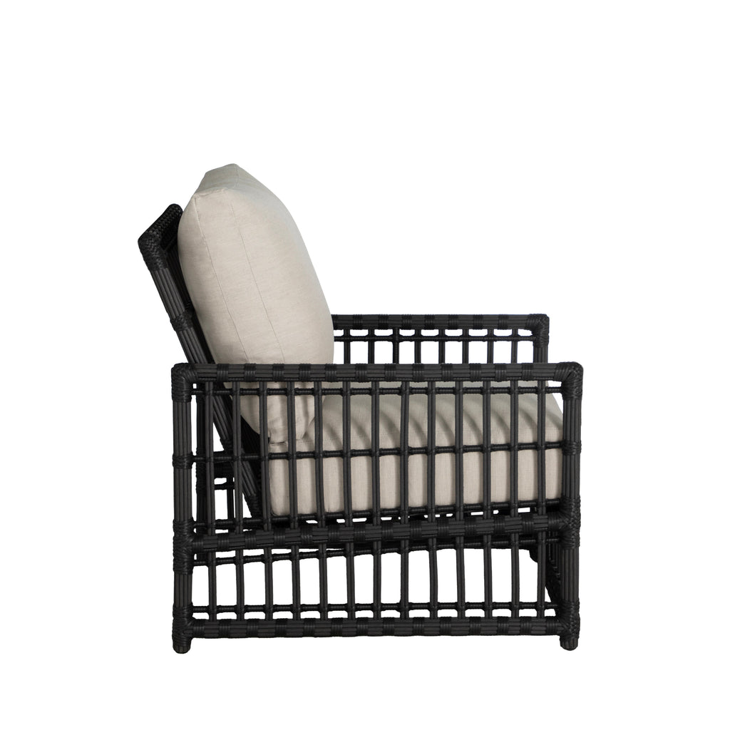 Newport Wicker Outdoor Woven Woven Lounge Chair