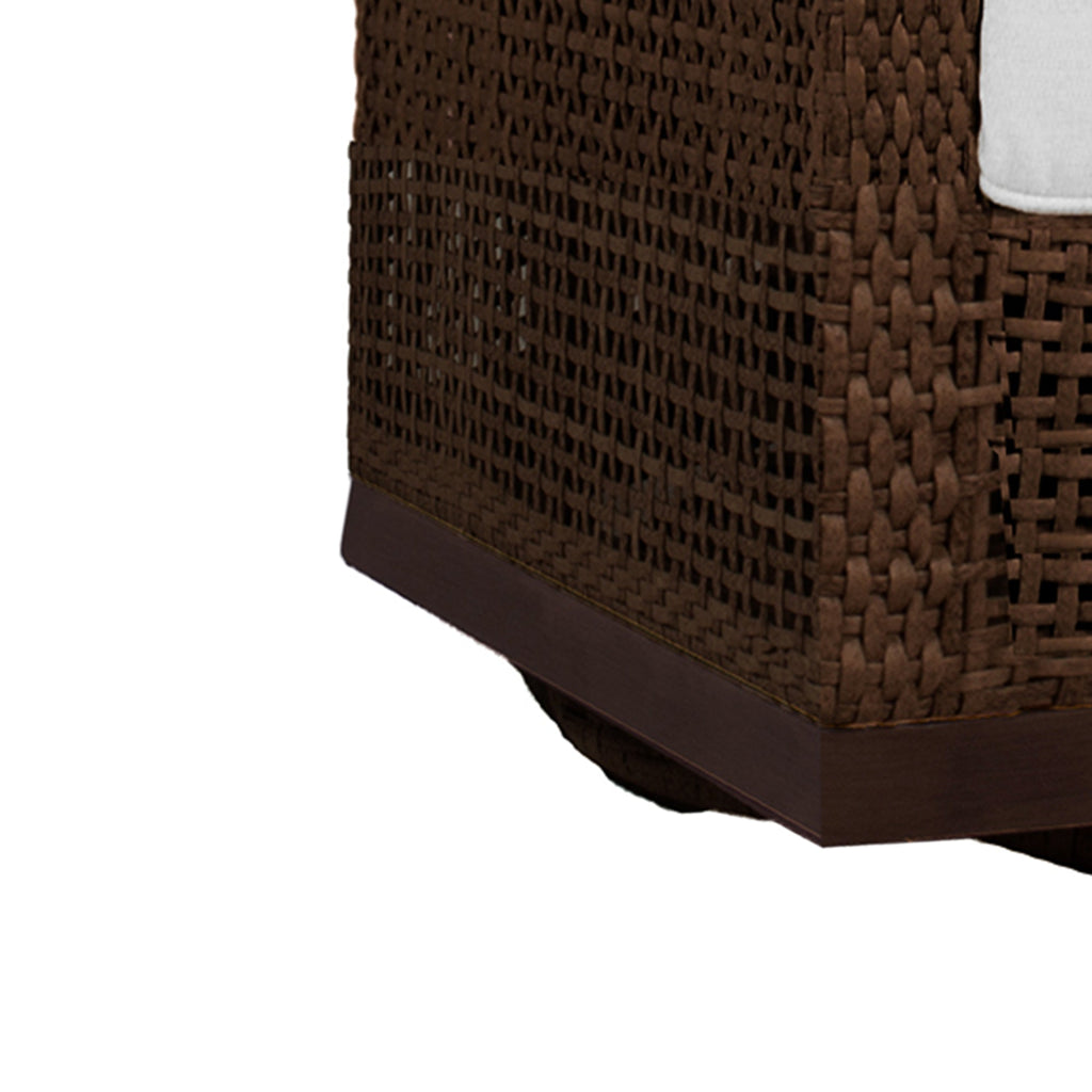 Peninsula Wicker Outdoor Swivel Glide Chair